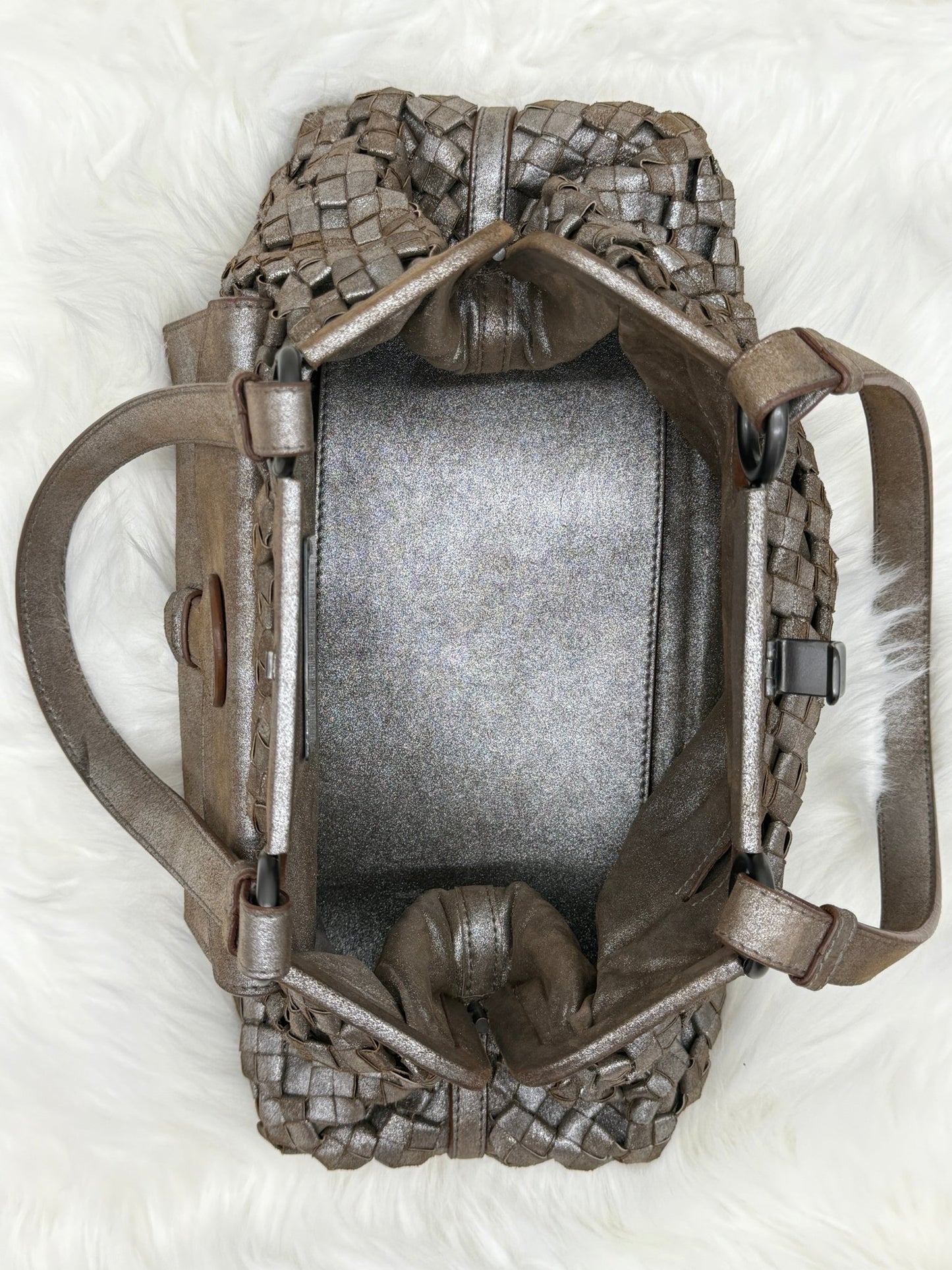 Bottega Veneta Limited Ed. Intrecciato Frame Bag - Styles via Sina