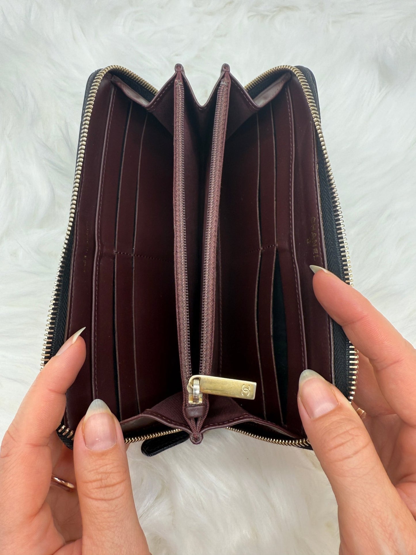 Chanel Black Caviar Zipper Wallet - Styles via Sina