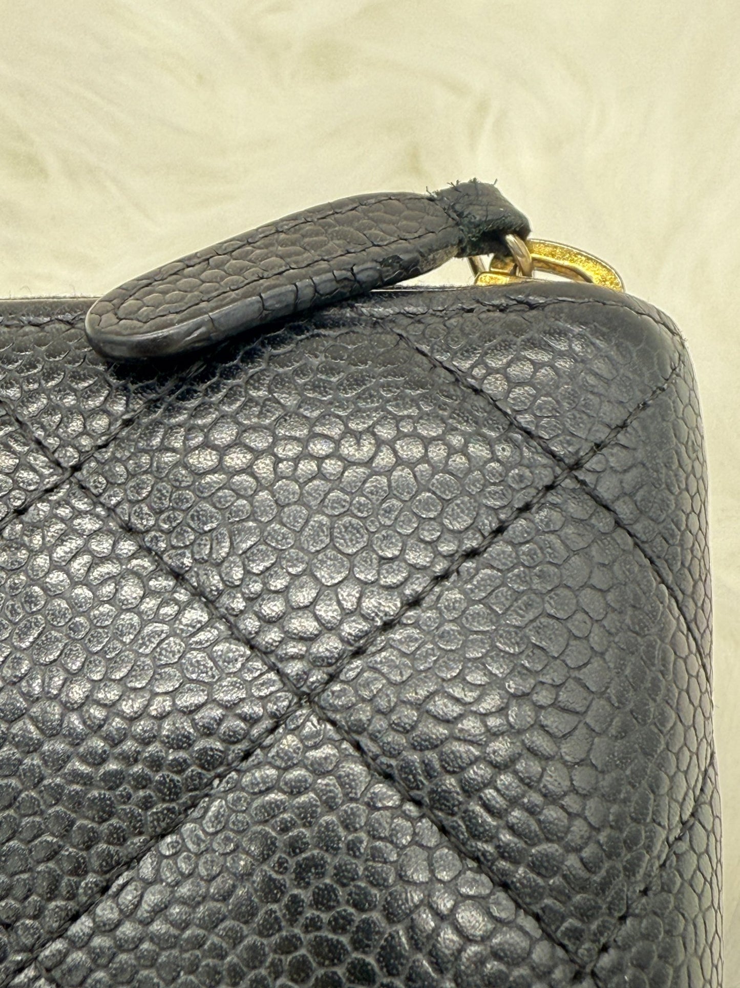 Chanel Black Caviar Zipper Wallet - Styles via Sina
