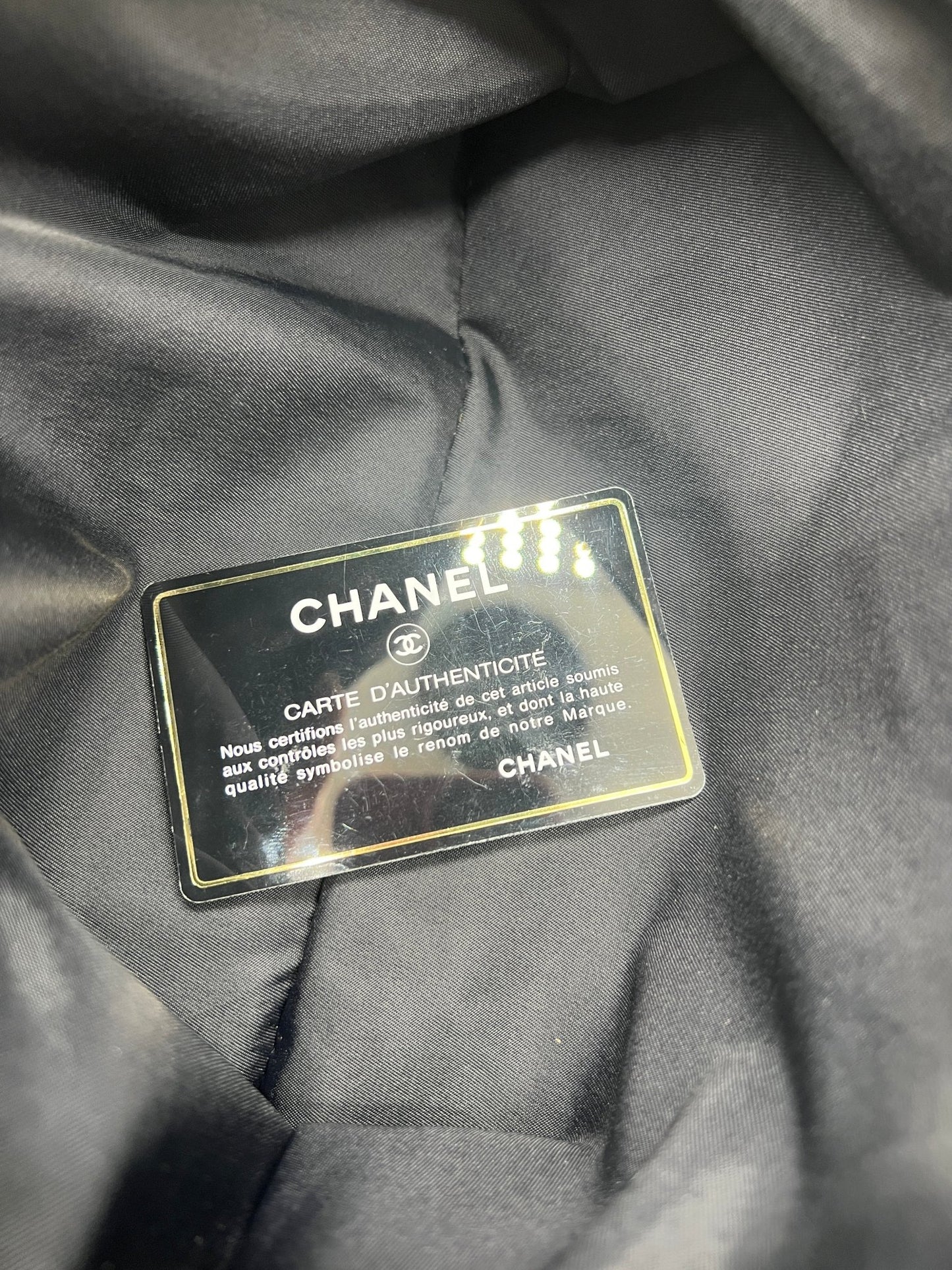 Chanel CC Logo Medium Nylon Ligne Tote Black - Styles via Sina