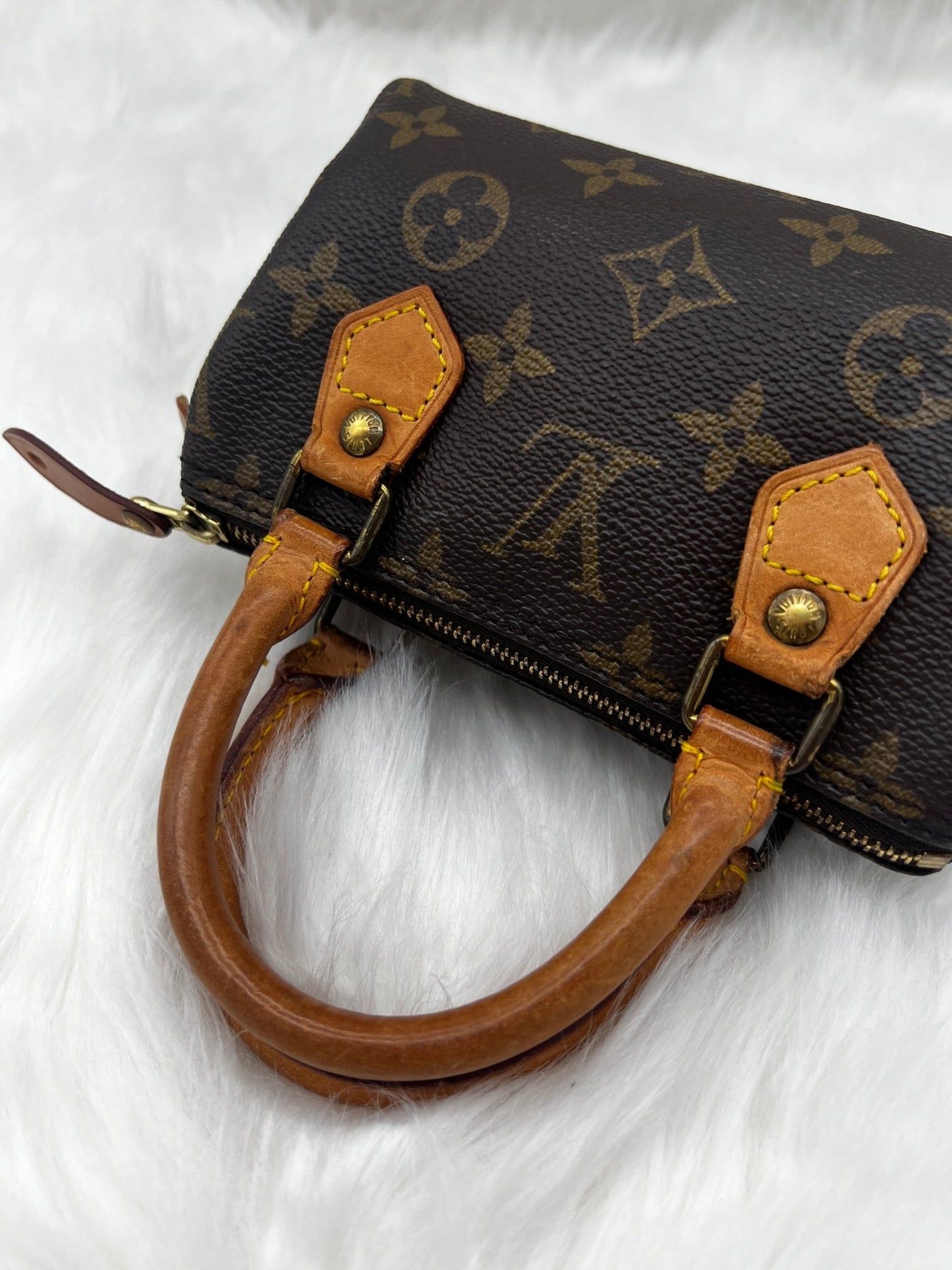 Louis Vuitton Mini Speedy Monogram Brown - Styles via Sina