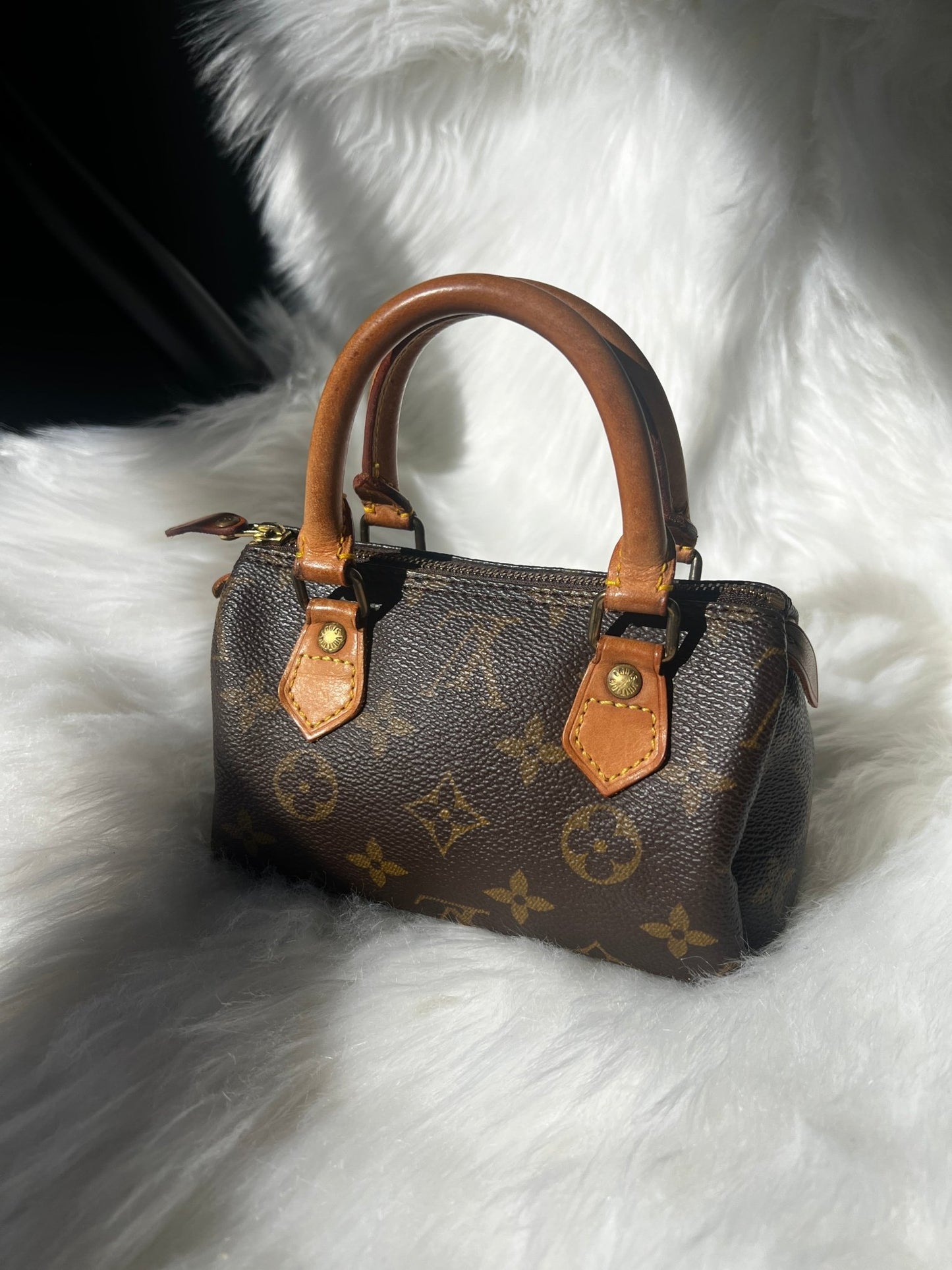 Louis Vuitton Mini Speedy Monogram Brown - Styles via Sina