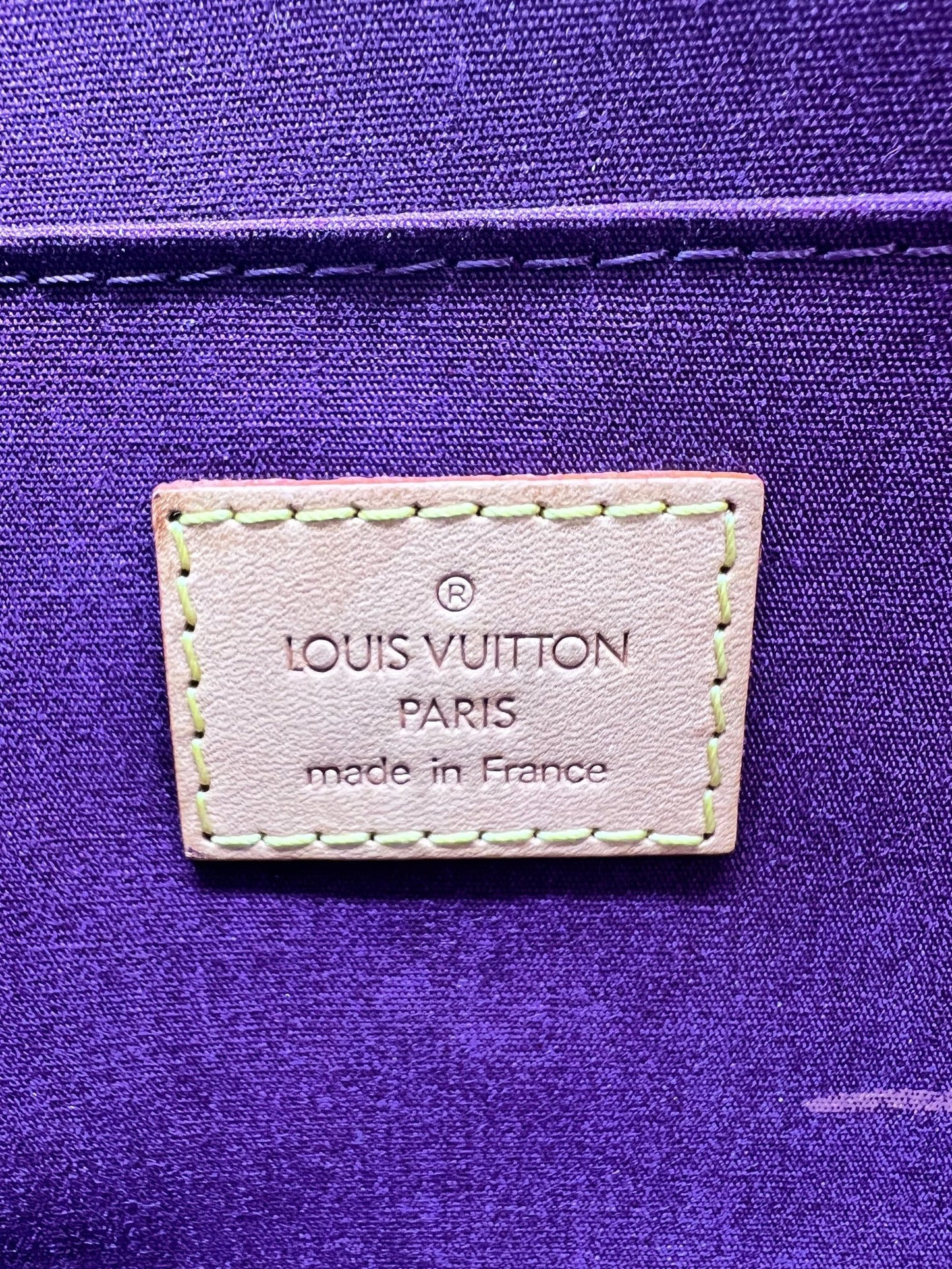 Louis Vuitton Roxbury Dr Monogram Vernis Burgundy - Styles via Sina