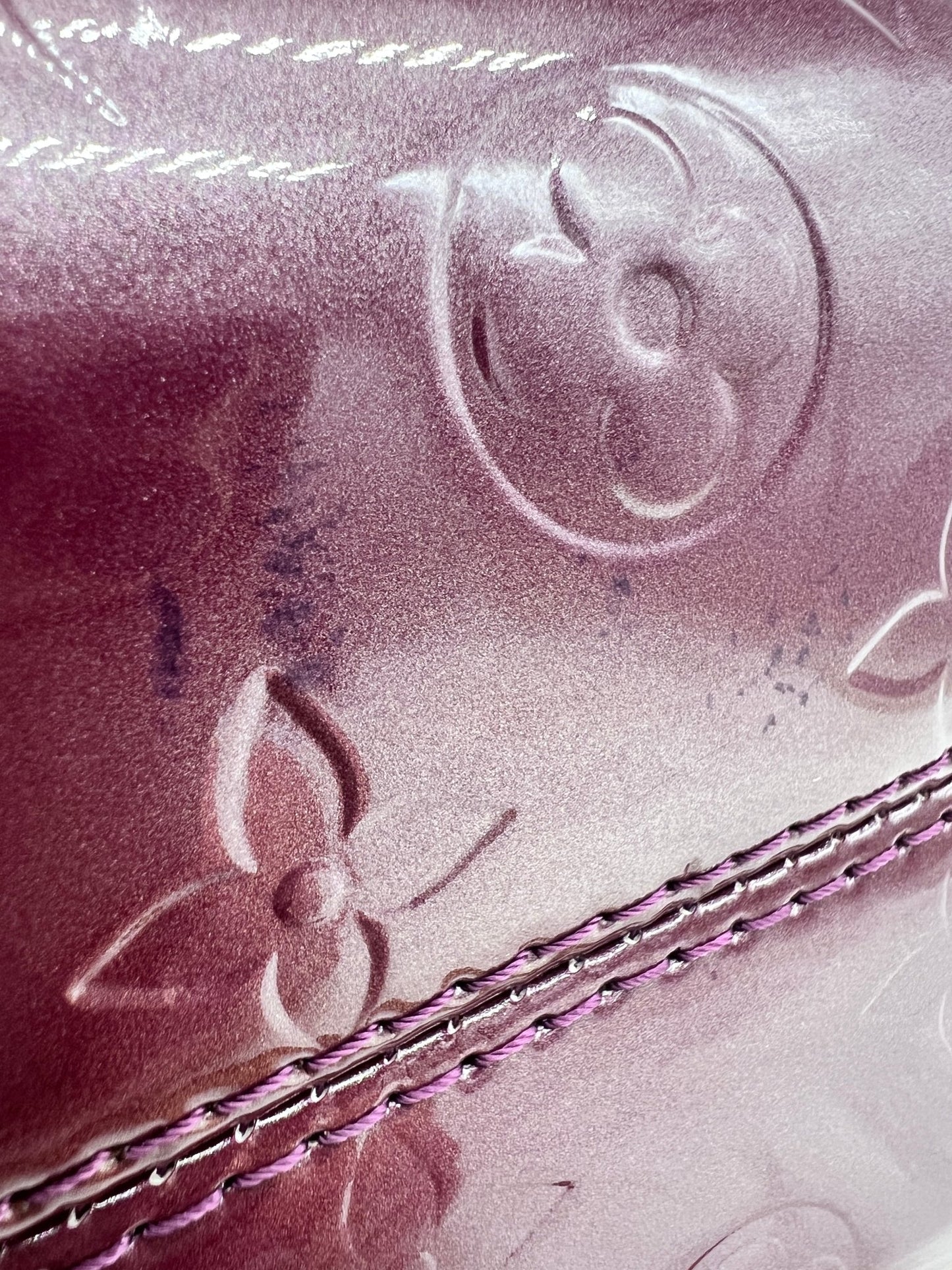 Louis Vuitton Roxbury Dr Monogram Vernis Burgundy - Styles via Sina