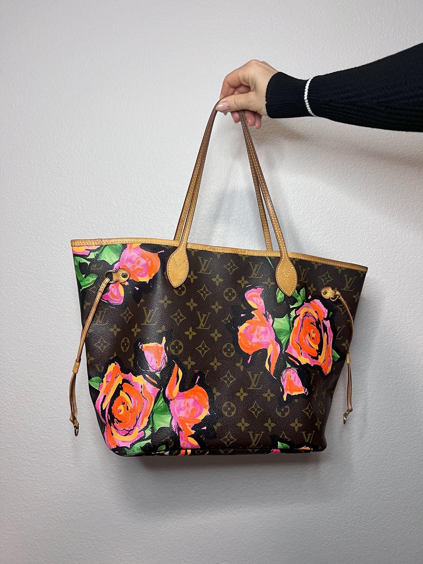 Louis Vuitton Monogram Roses Neverfull MM - Styles via Sina