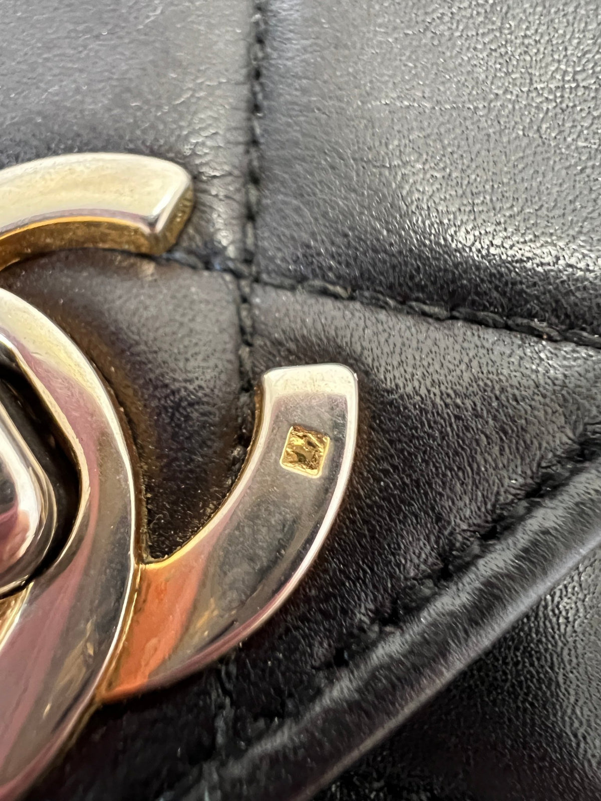 Chanel Quilted Lambskin Belt Bag Black - Styles via Sina