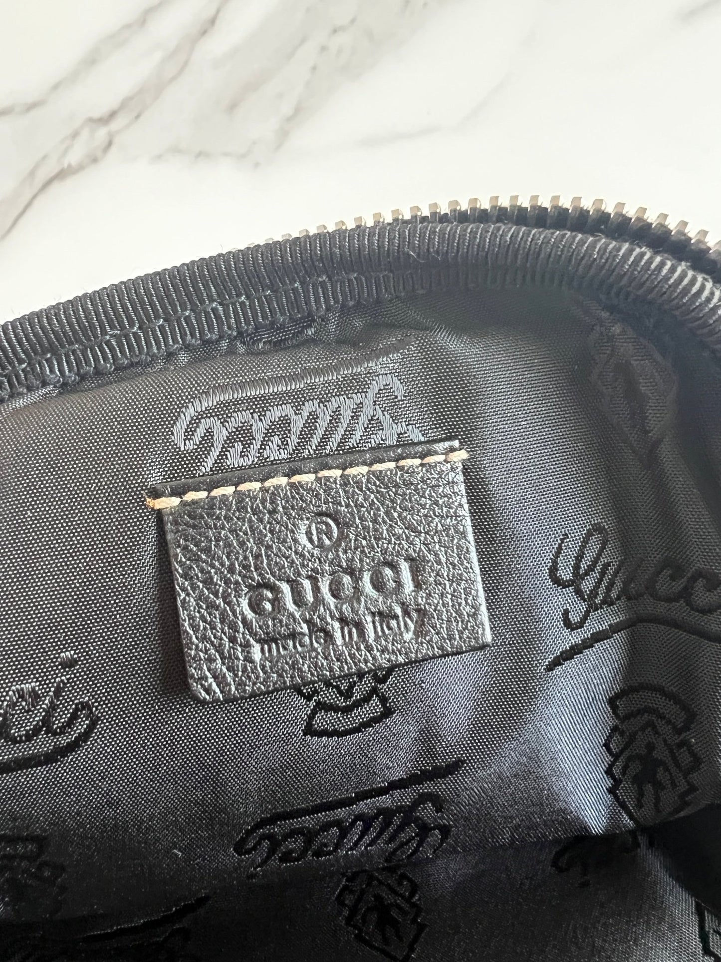 Gucci Crest Hysteria Belt Bag Leather Black - Styles via Sina