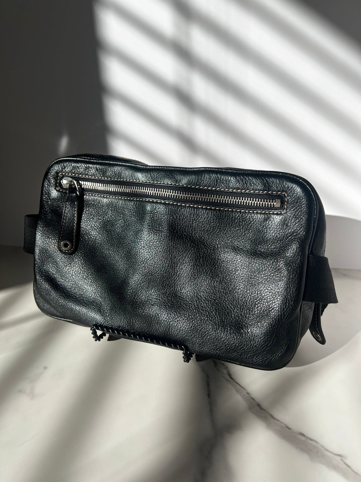 Gucci Crest Hysteria Belt Bag Leather Black - Styles via Sina