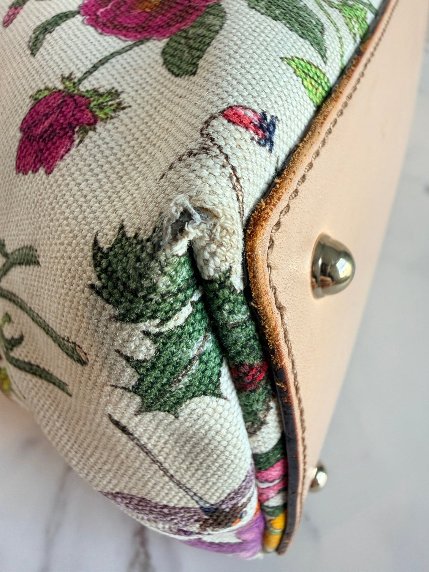 Gucci Flora Canvas Bamboo Handles - Styles via Sina