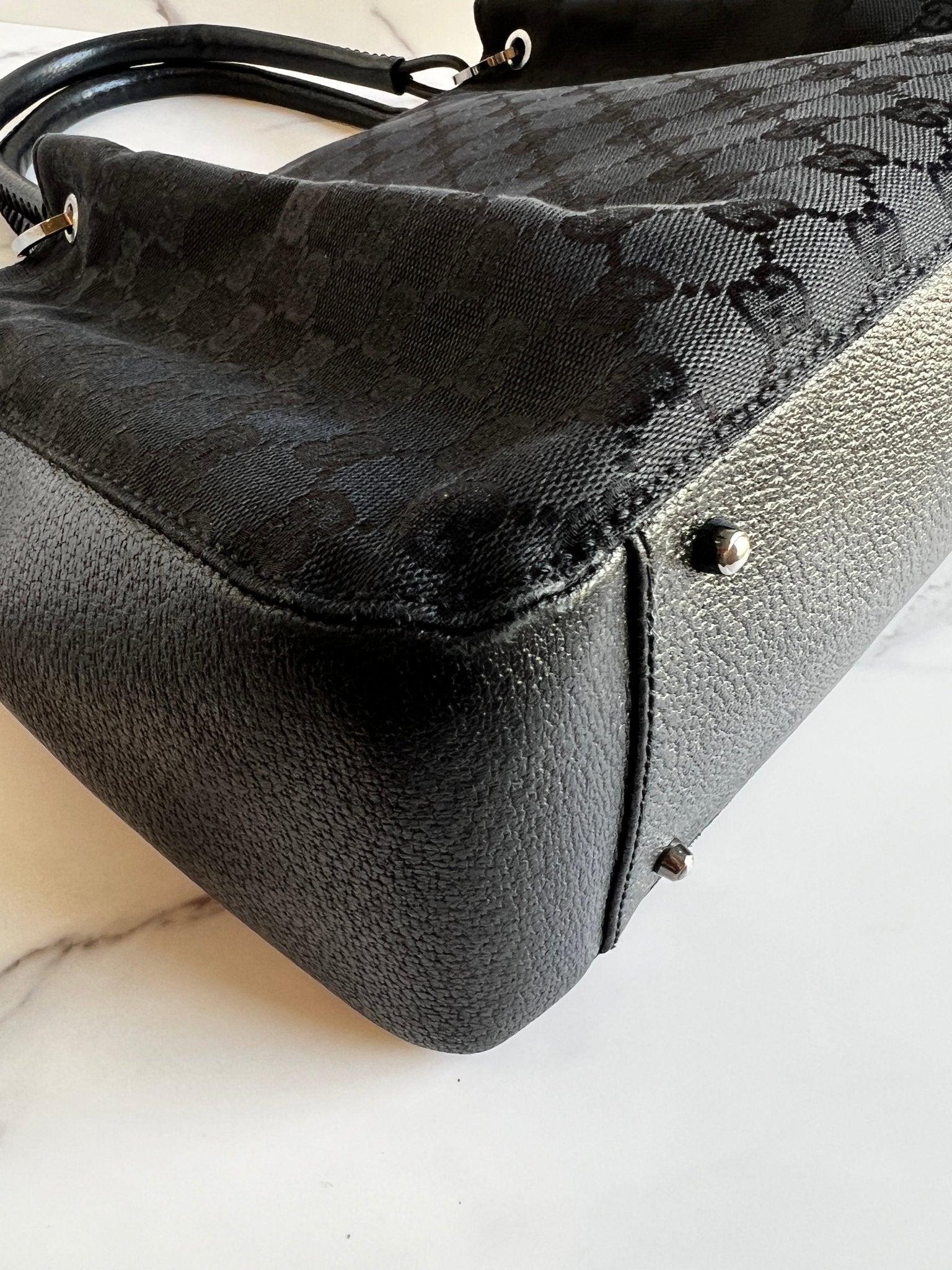 Gucci GG Canvas Tote Black - Styles via Sina