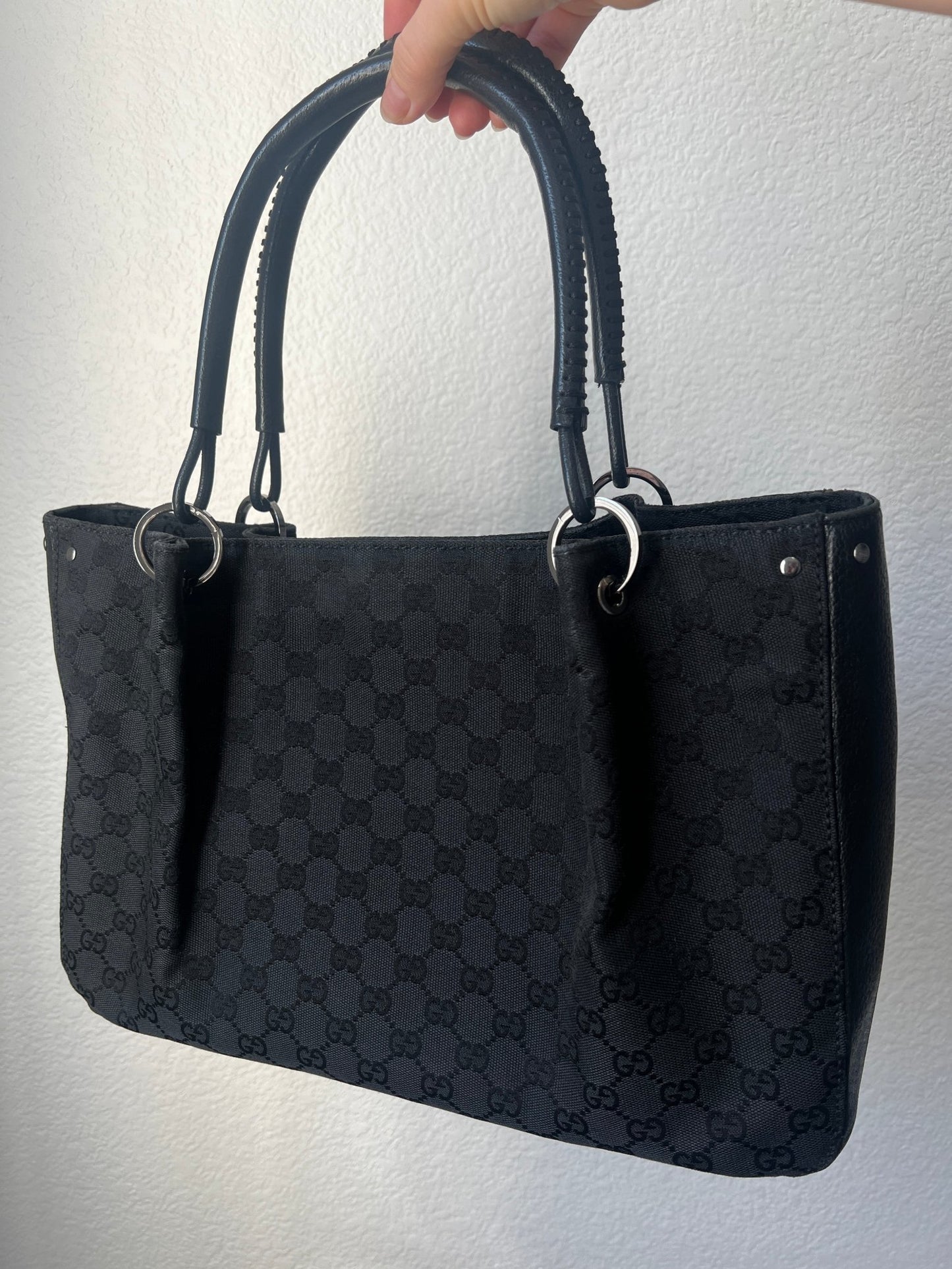 Gucci GG Canvas Tote Black - Styles via Sina