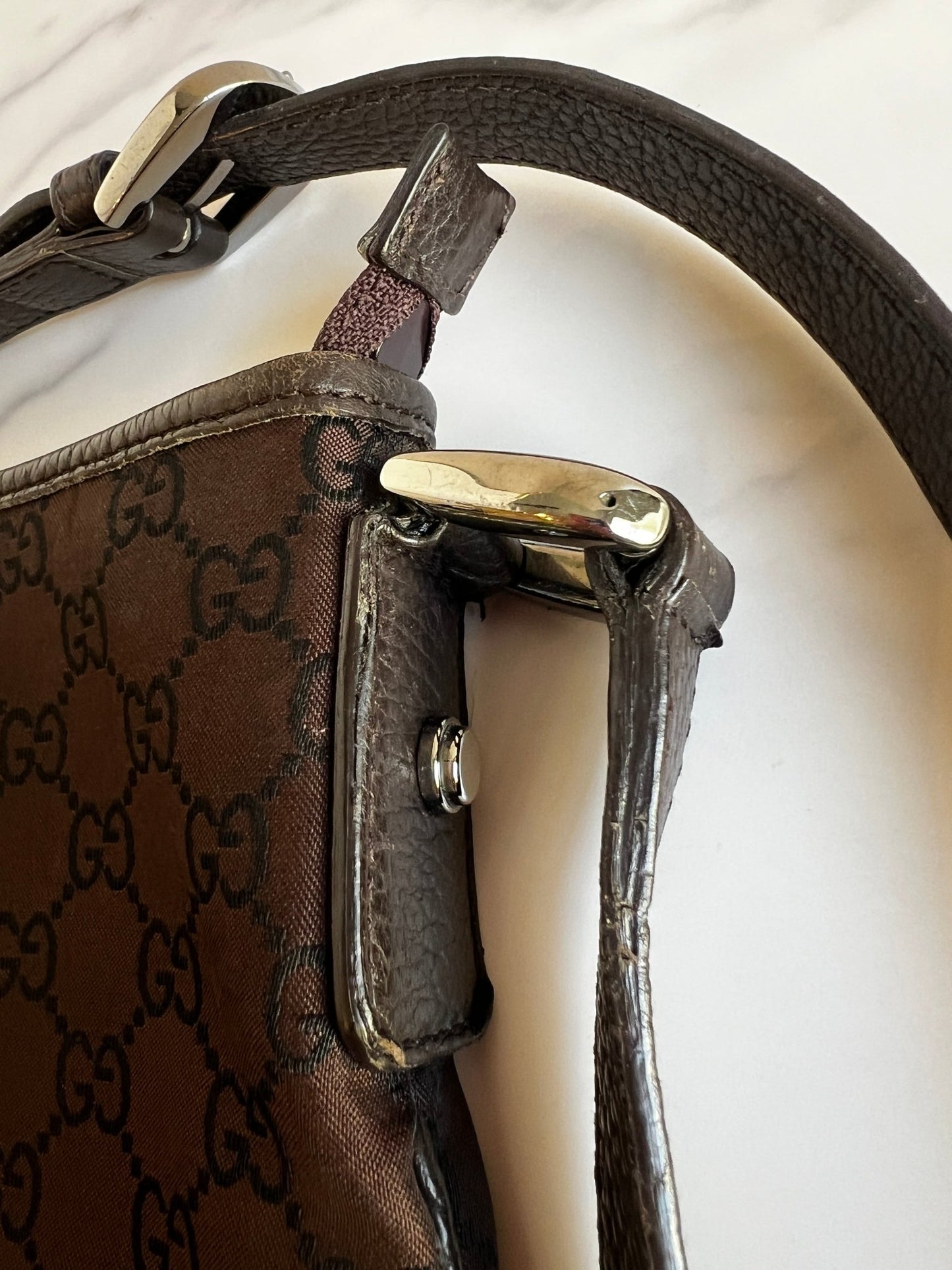 Gucci GG Denim Abbey D - Ring Crossbody Brown - Styles via Sina