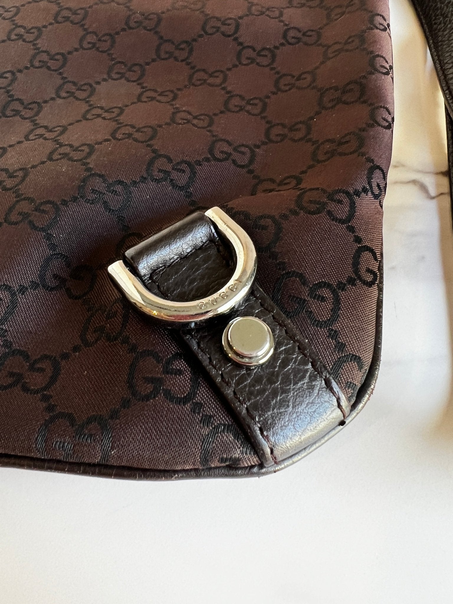 Gucci GG Denim Abbey D - Ring Crossbody Brown - Styles via Sina
