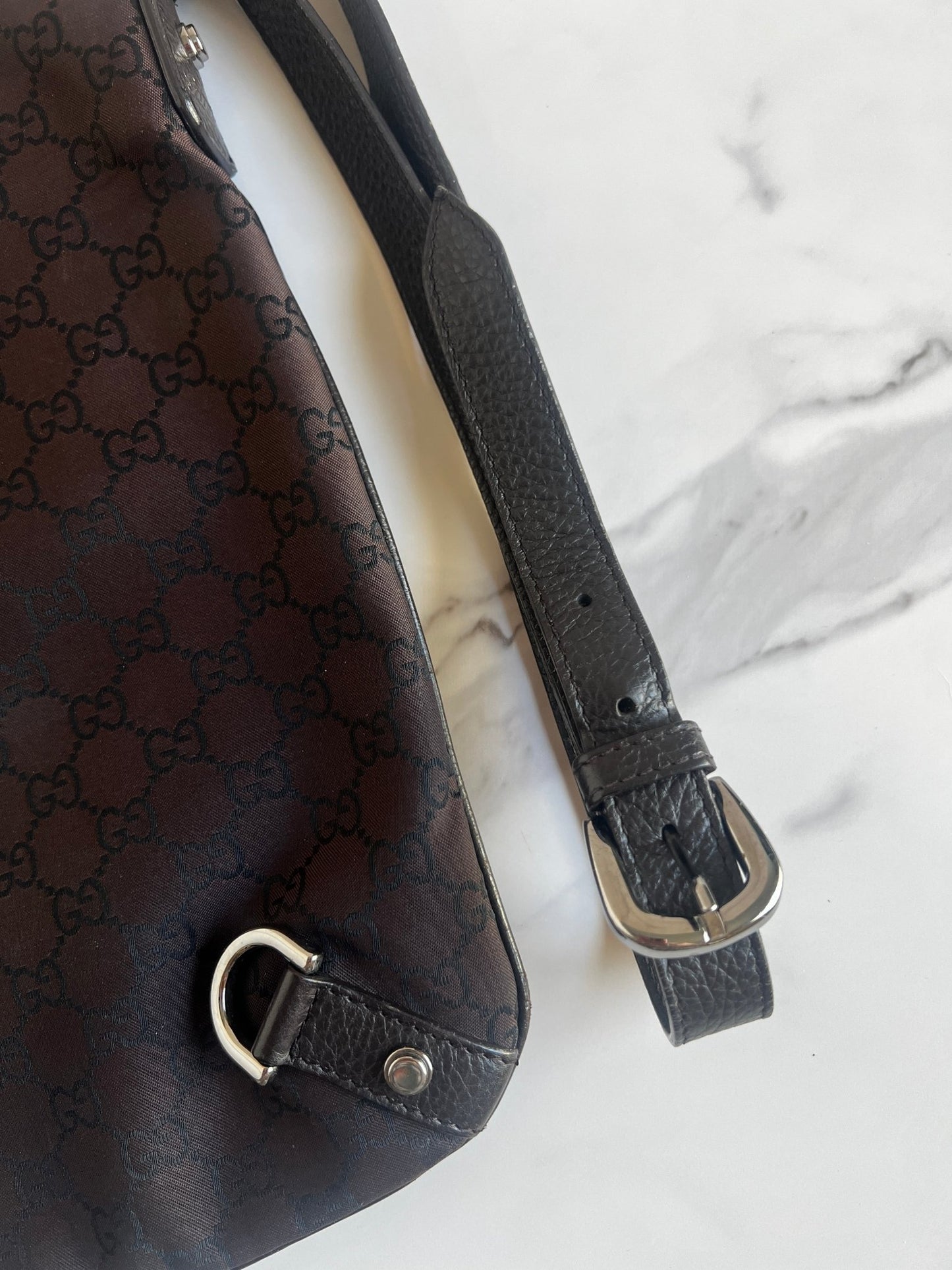 Gucci GG Denim Abbey D - Ring Crossbody Brown - Styles via Sina
