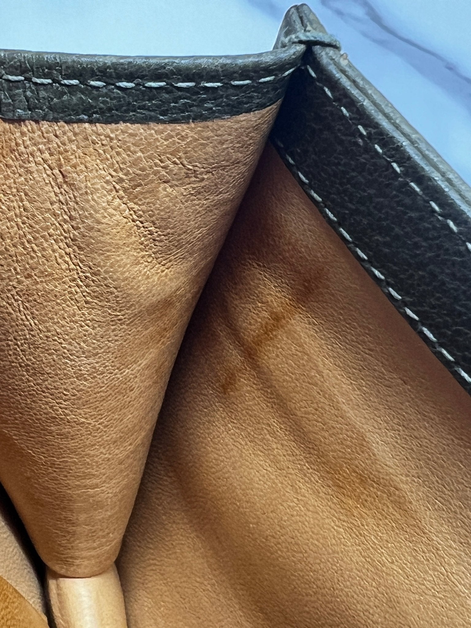 Gucci Kelly Leather Bag Olive - Styles via Sina