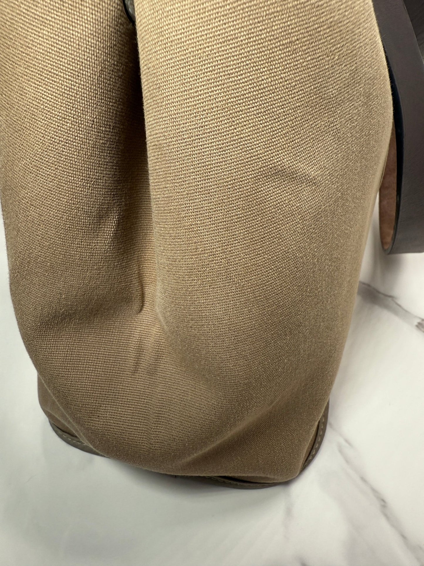 Hermès Cabag Elan PM Canvas Tote Etoupe/Ebene - Styles via Sina