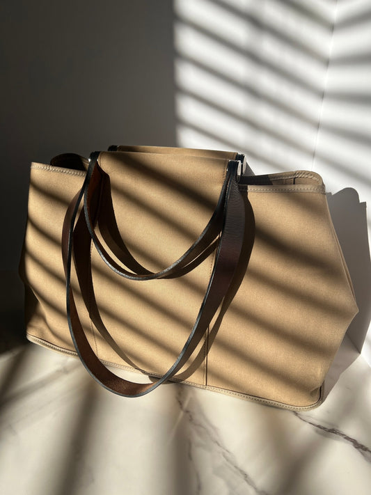 Hermès Cabag Elan PM Canvas Tote Etoupe/Ebene - Styles via Sina