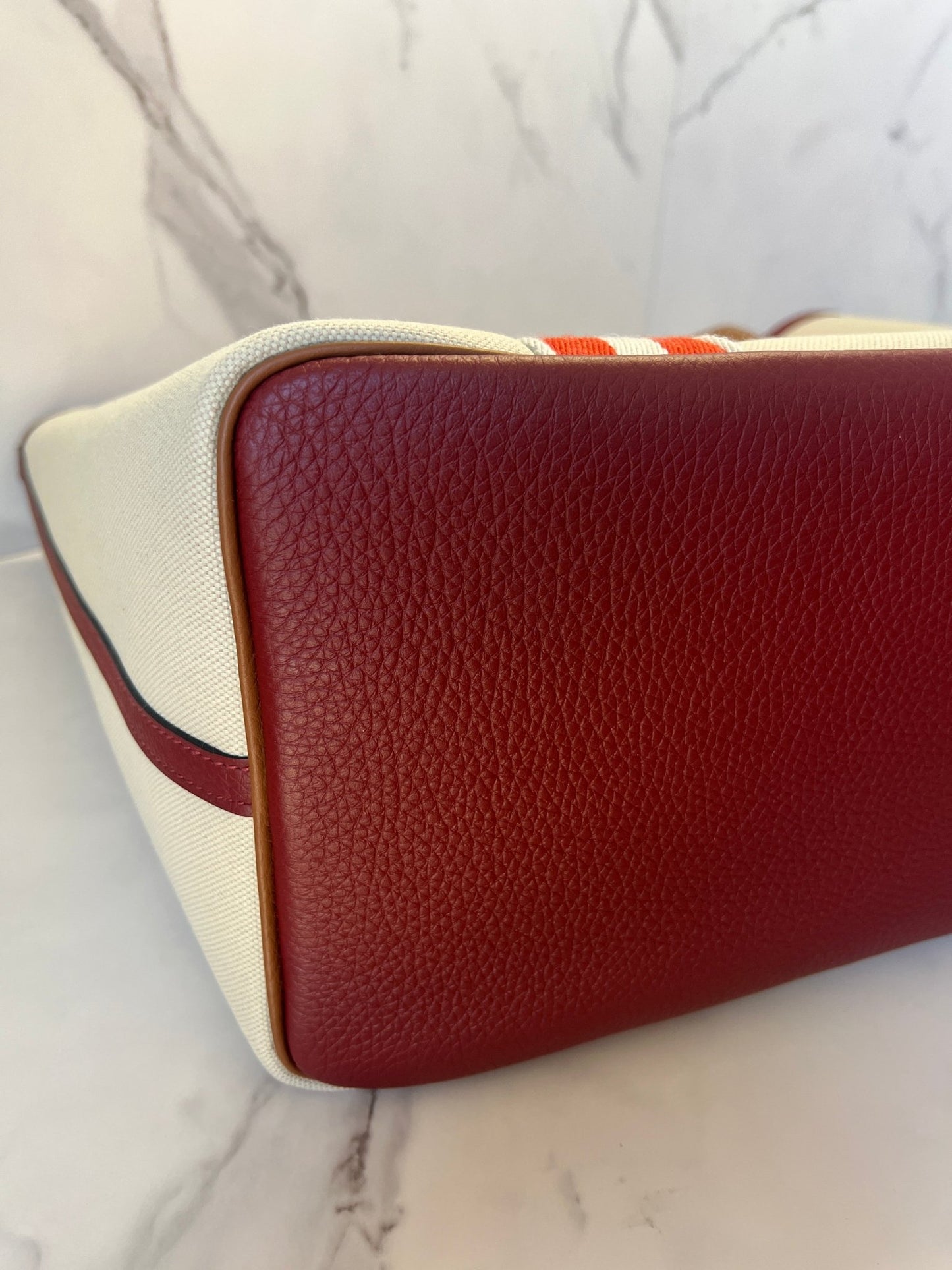 Hermès Pursangle MM Tote Bag - Styles via Sina