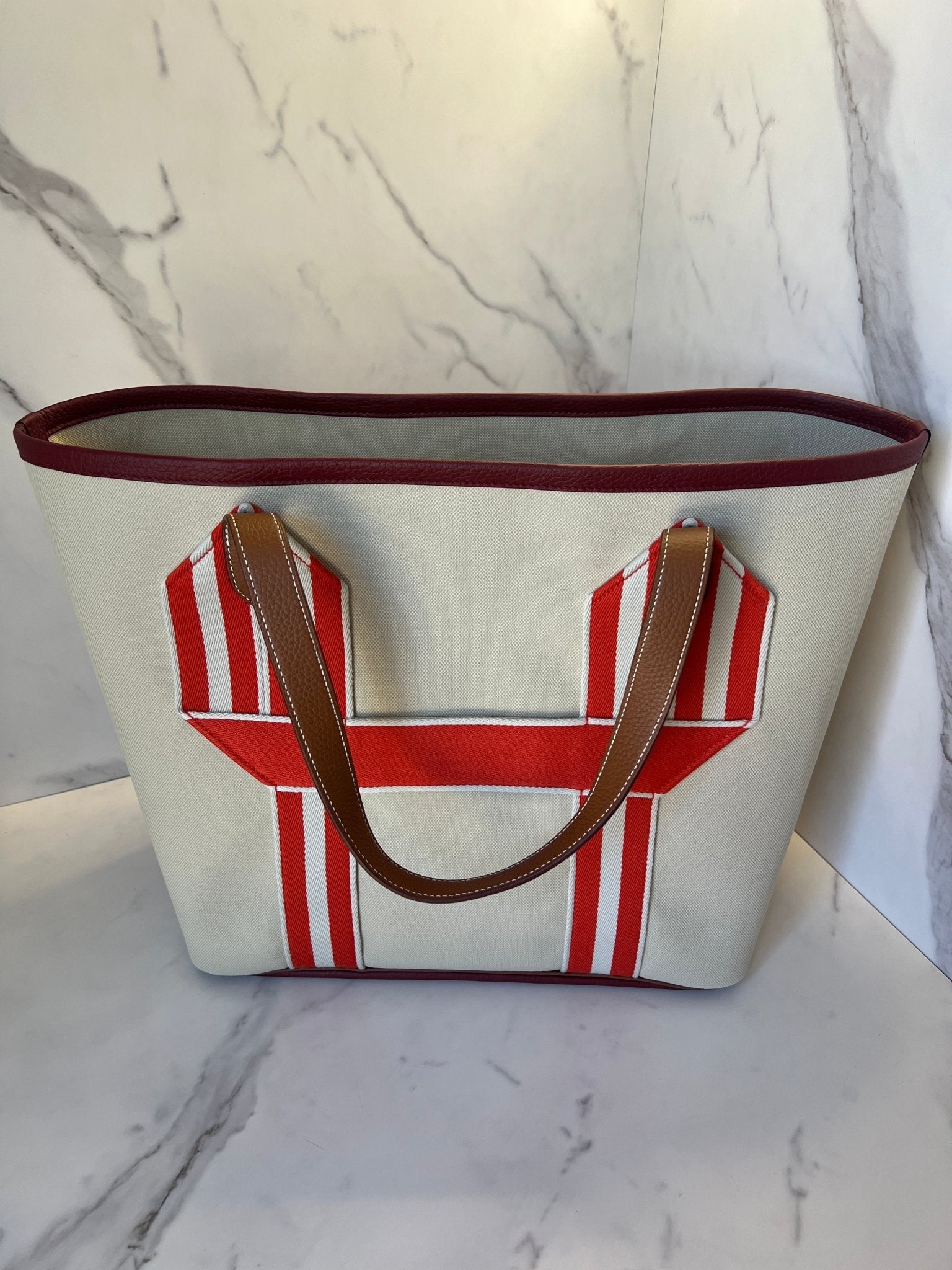 Hermès Pursangle MM Tote Bag - Styles via Sina