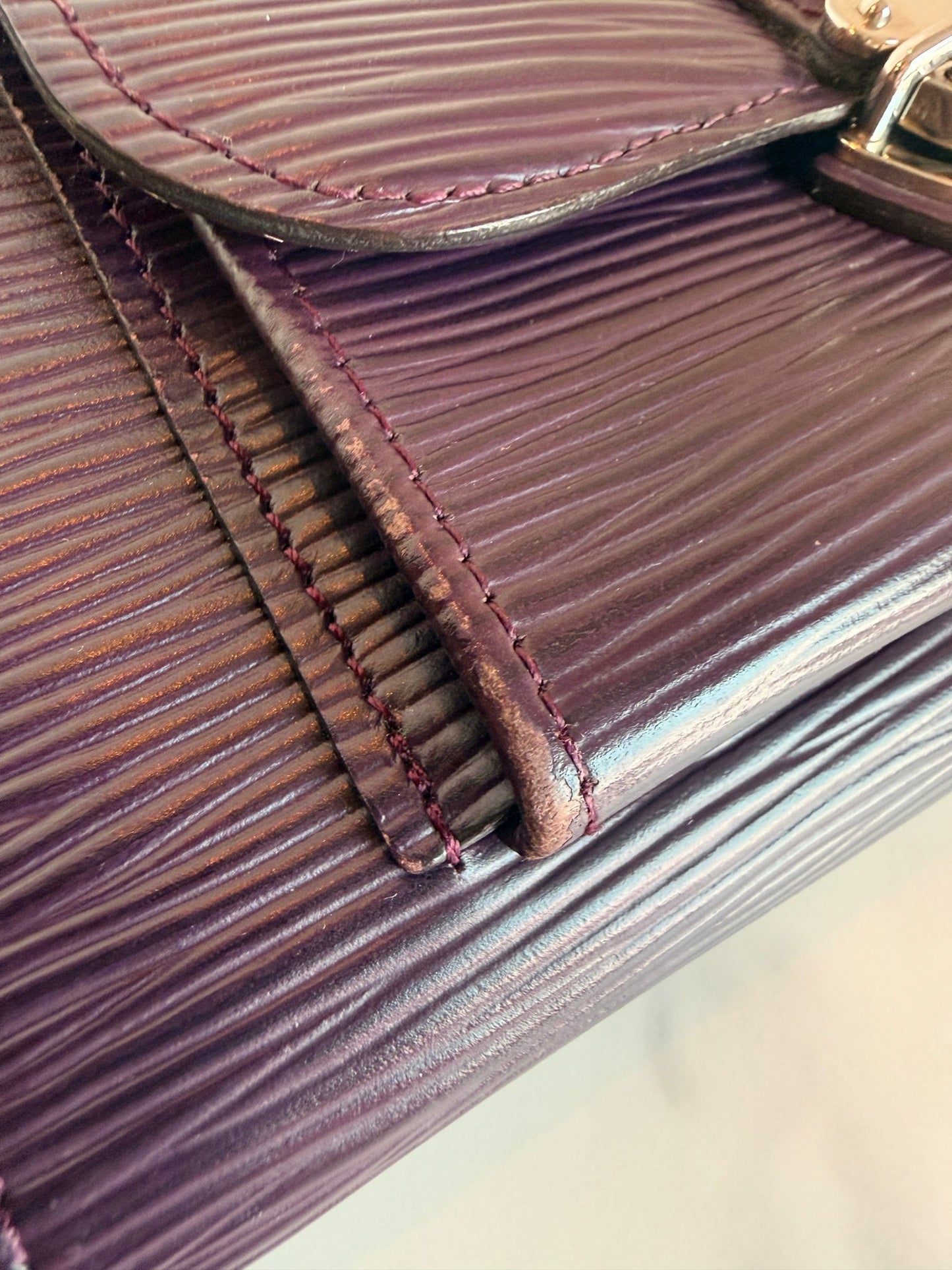 Louis Vuitton Astrid Wallet Epi Leather Purple - Styles via Sina