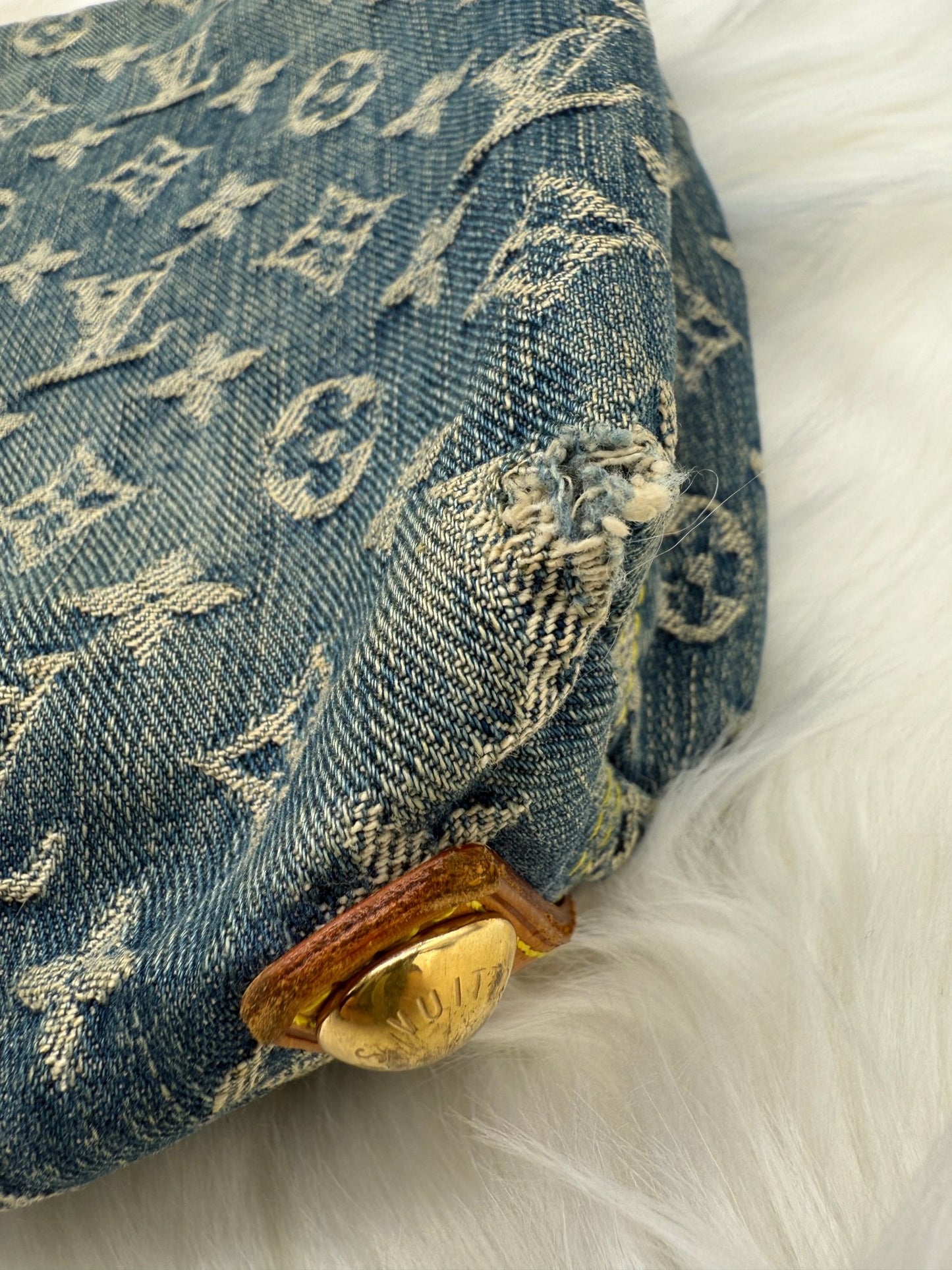 Louis Vuitton Baggy PM Monogram Denim in Blue - Styles via Sina
