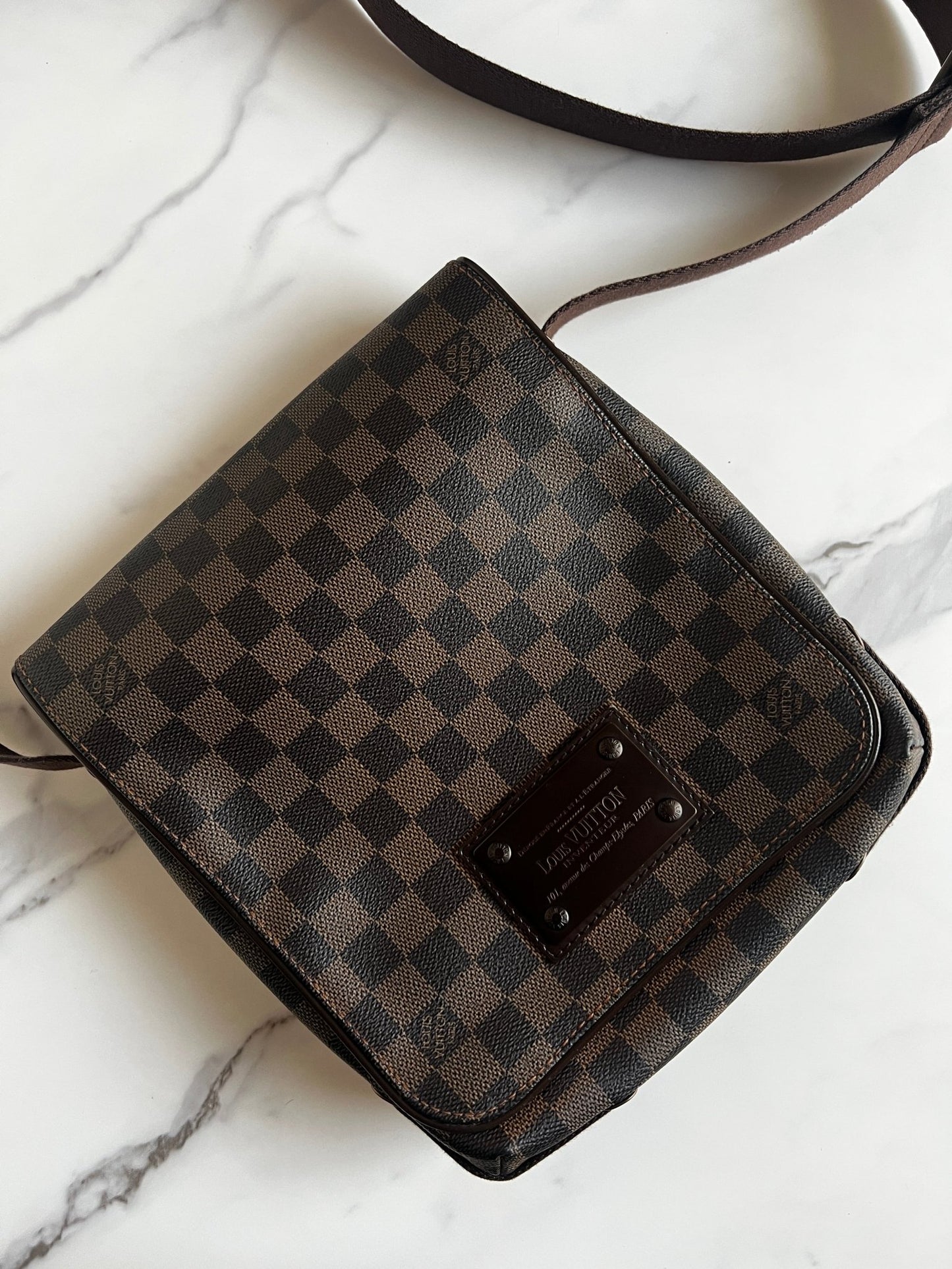 Louis Vuitton Brooklyn MM Damier Ebene Brown - Styles via Sina