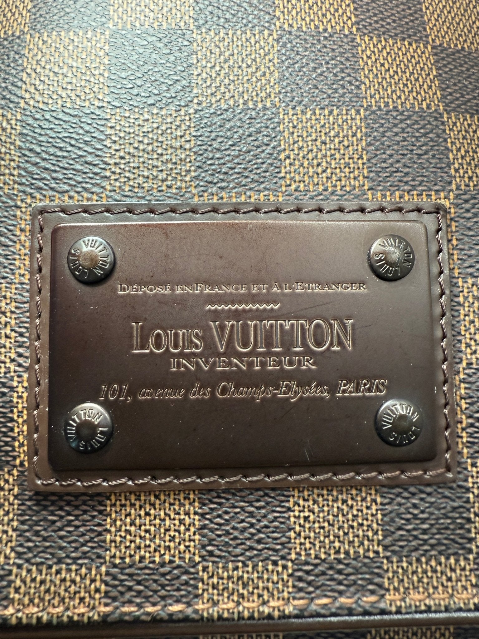 Louis Vuitton Brooklyn MM Damier Ebene Brown - Styles via Sina