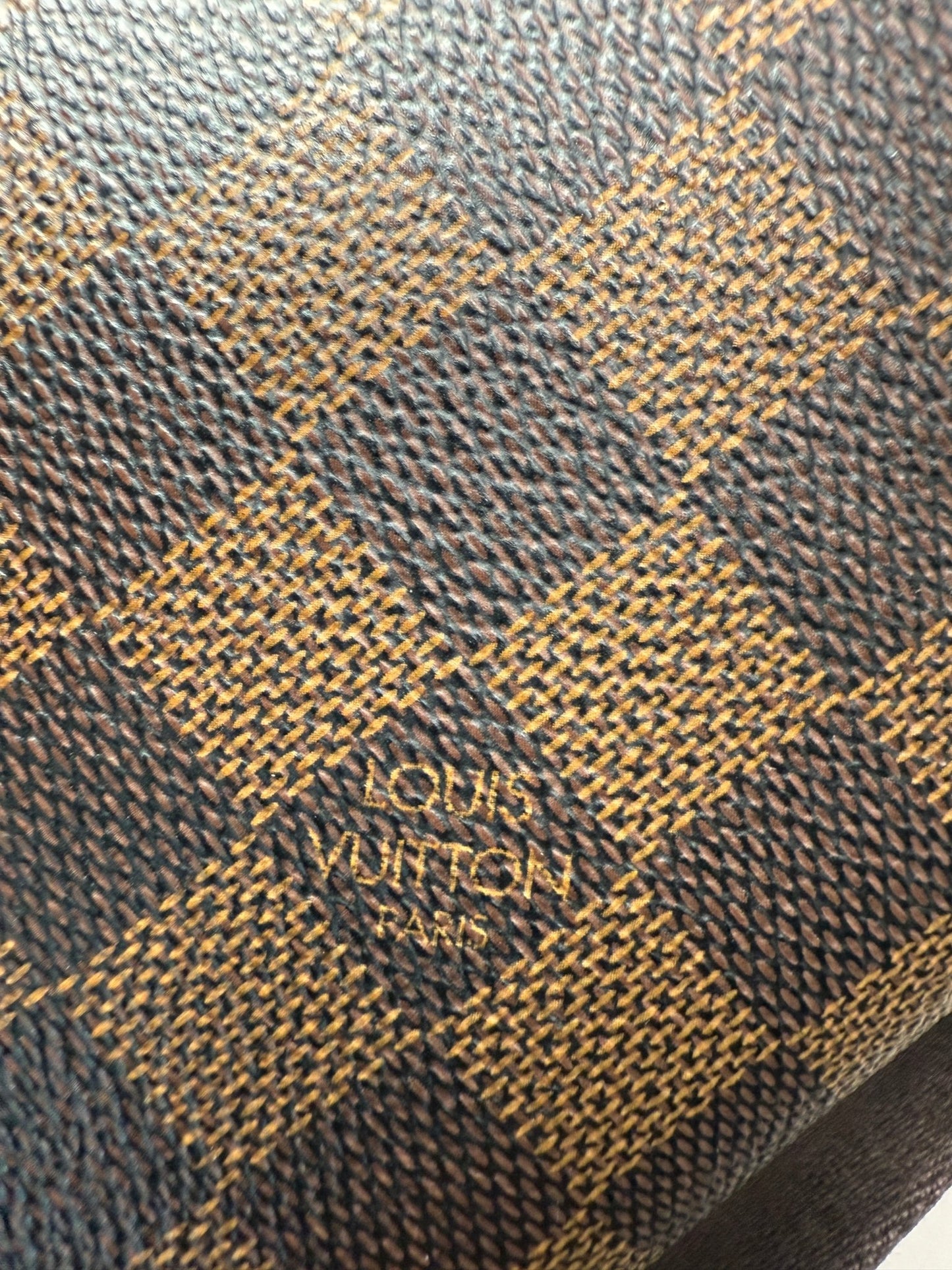 Louis Vuitton Brooklyn MM Damier Ebene Brown - Styles via Sina