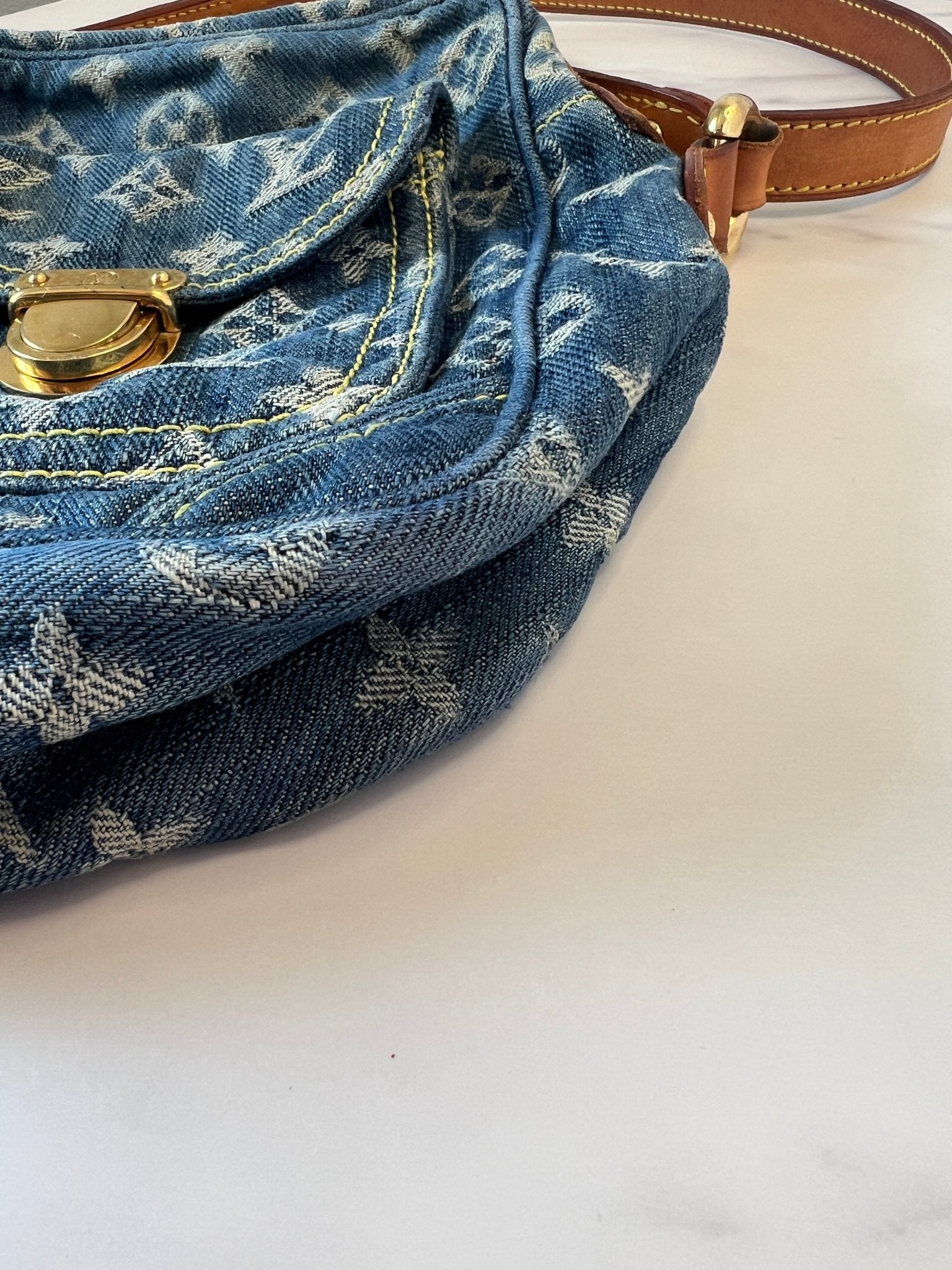 Louis Vuitton Fairfax Pochette Monogram Denim Blue - Styles via Sina