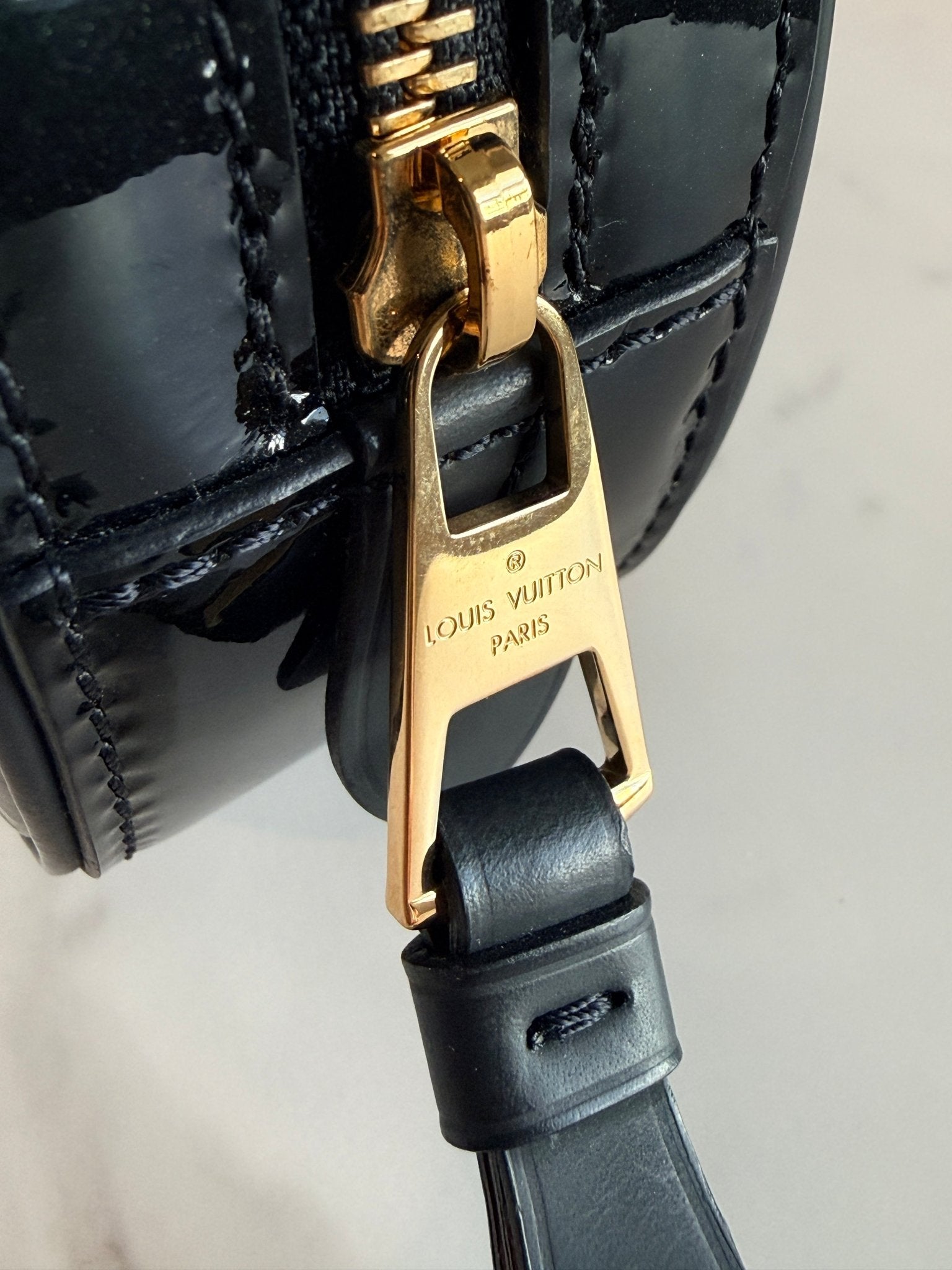 Louis Vuitton Monogram Vernis Belt / Shoulder Bag Black - Styles via Sina