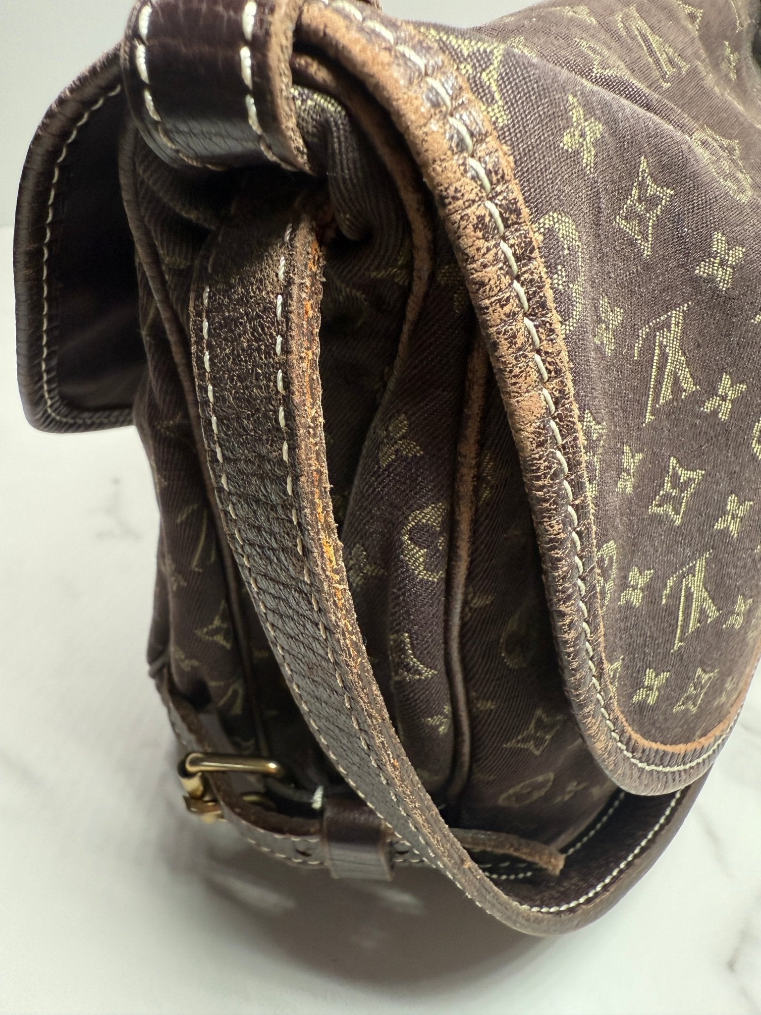 Louis Vuitton Saumur 30 Mini Lin Brown - Styles via Sina