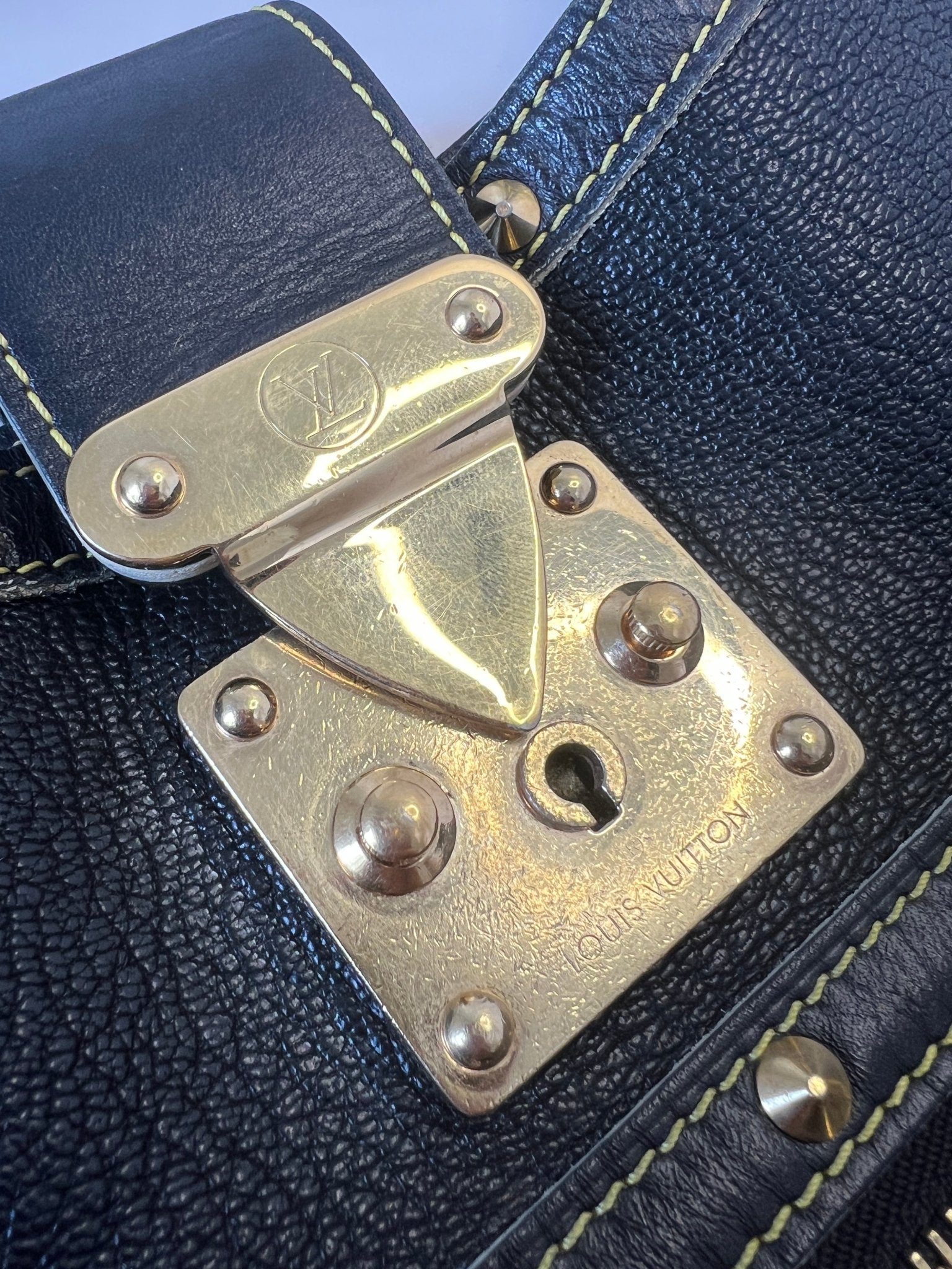 Louis Vuitton Suhali Leather L'Affriolant Bag Black - Styles via Sina