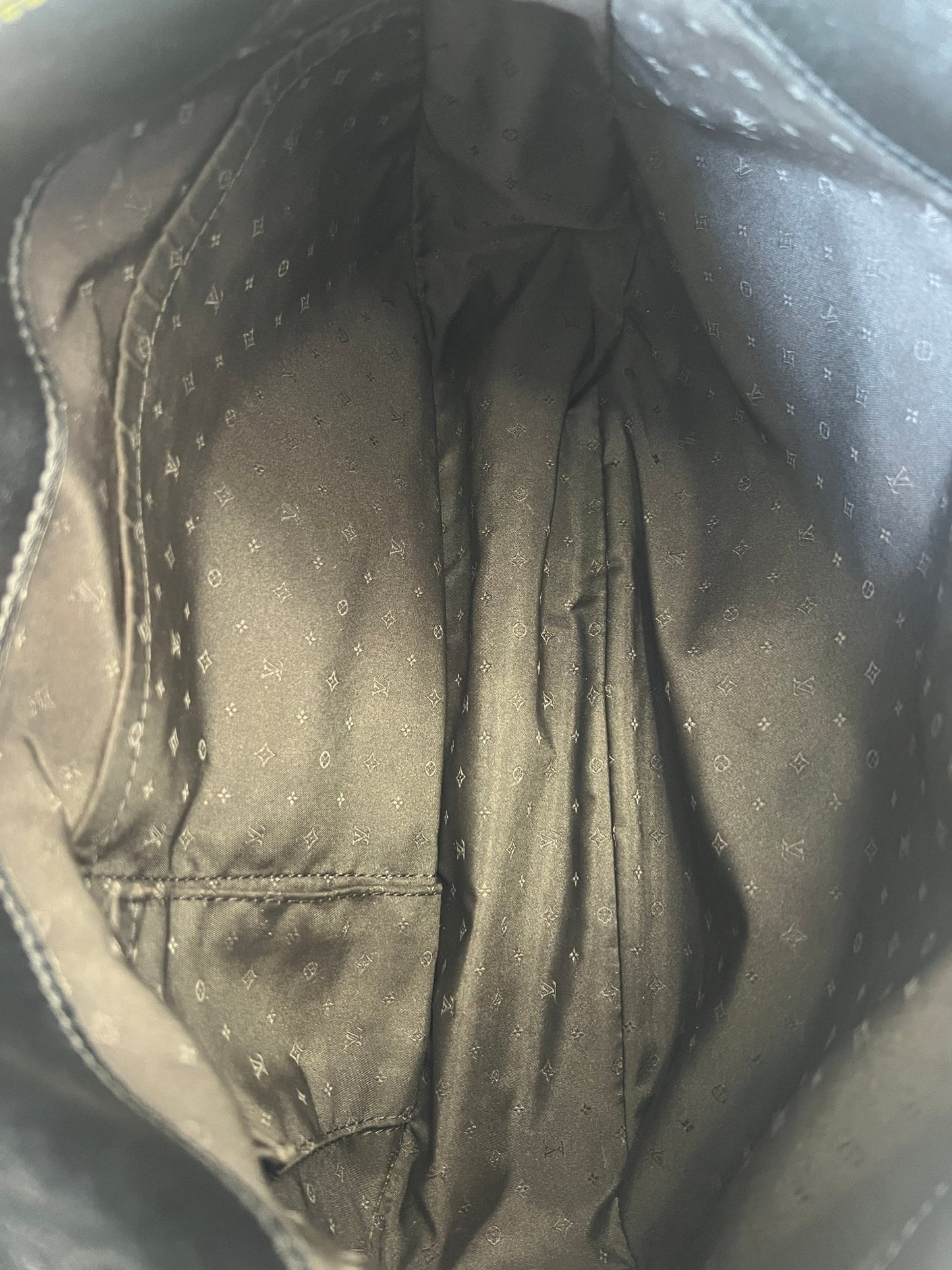 Louis Vuitton Suhali Leather L'Affriolant Bag Black - Styles via Sina