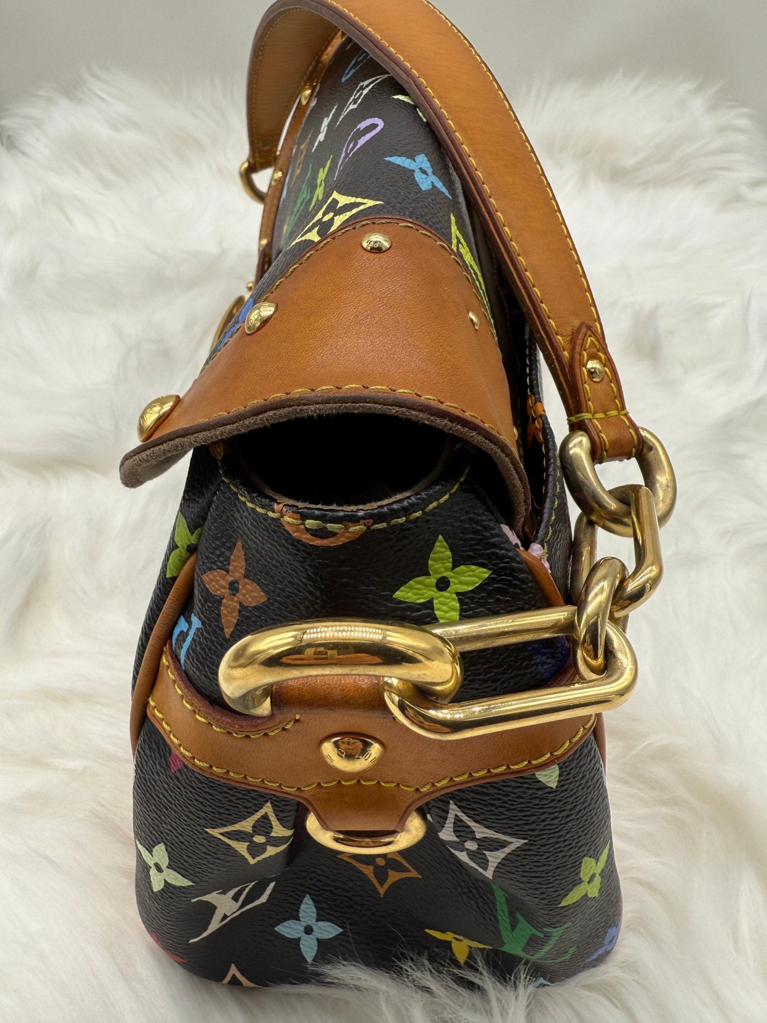 Louis Vuitton x Takashi Murakami Beverly MM Monogram Multicolor in Black - Styles via Sina