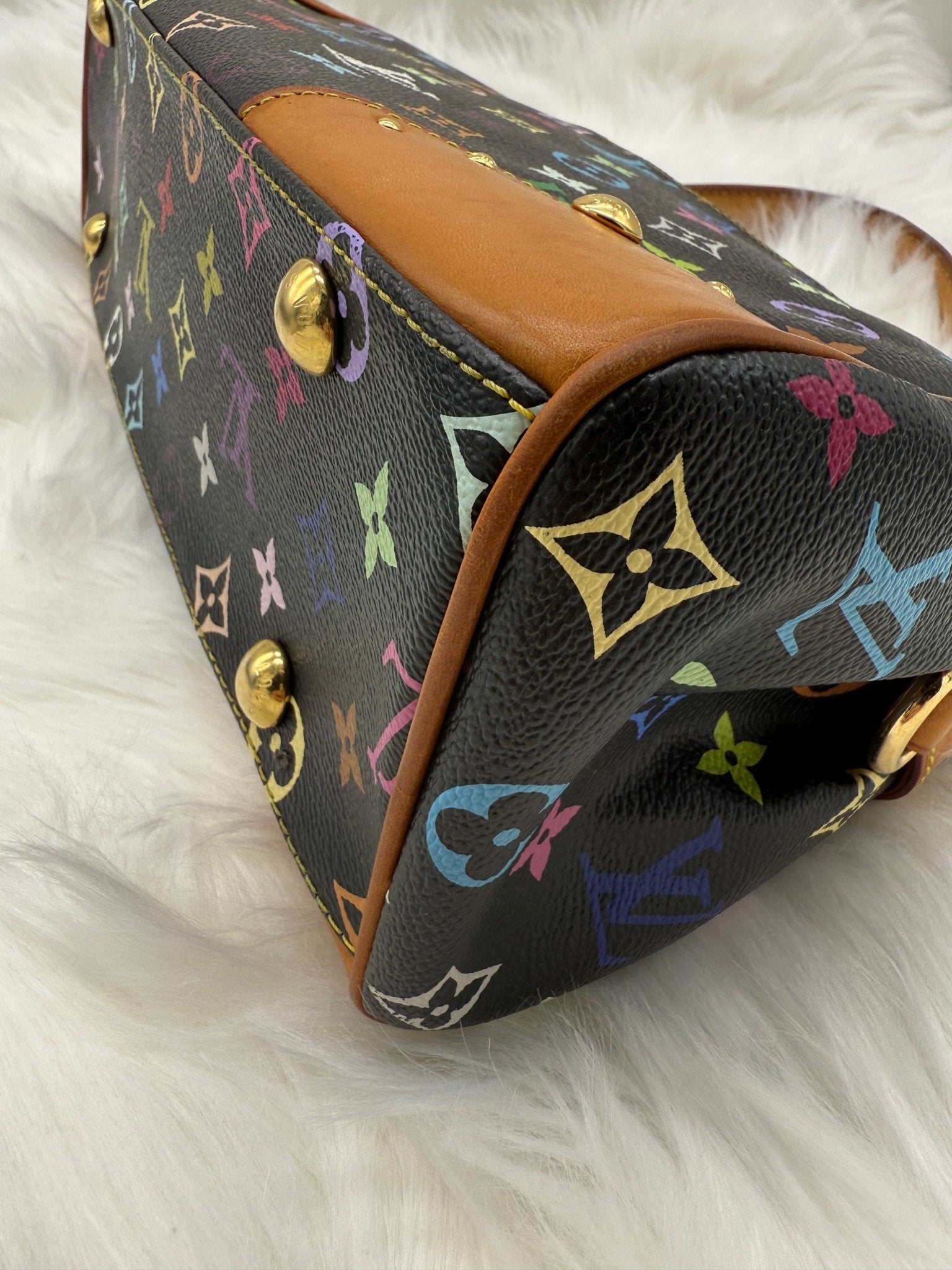 Louis Vuitton x Takashi Murakami Beverly MM Monogram Multicolor in Black - Styles via Sina