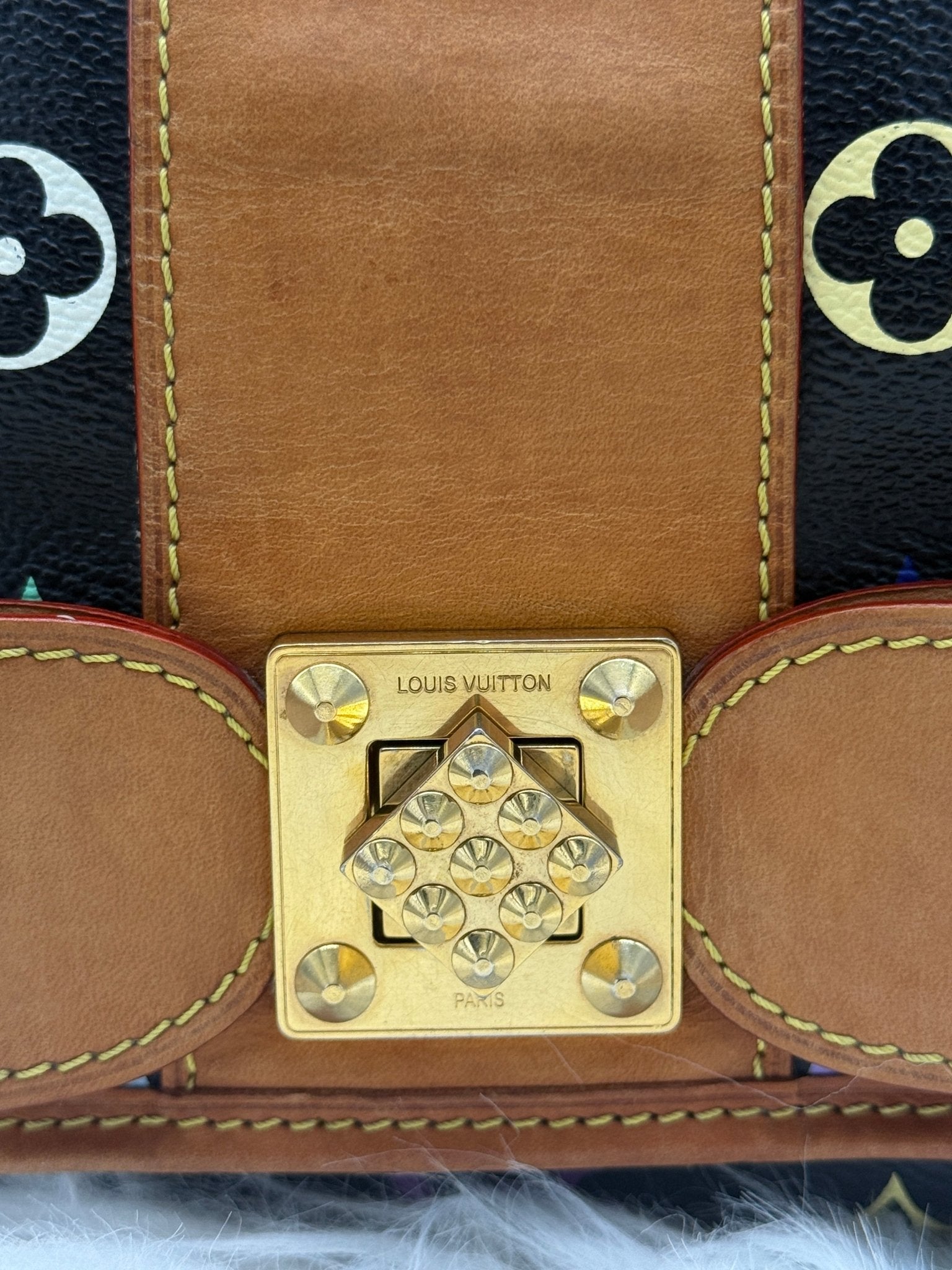 Louis Vuitton x Takashi Murakami Patty Monogram Multicolor in Black - Styles via Sina