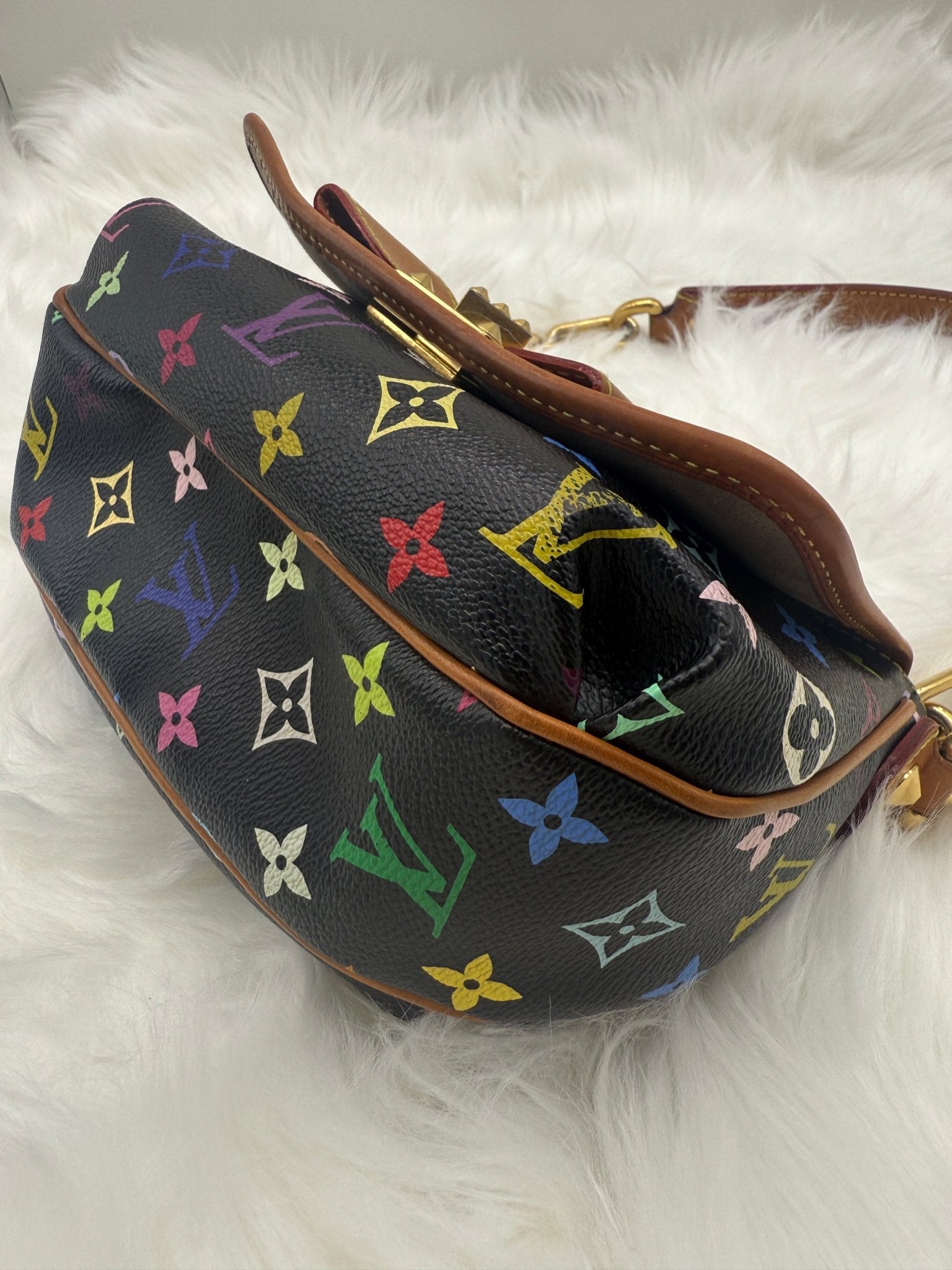 Louis Vuitton x Takashi Murakami Patty Monogram Multicolor in Black - Styles via Sina
