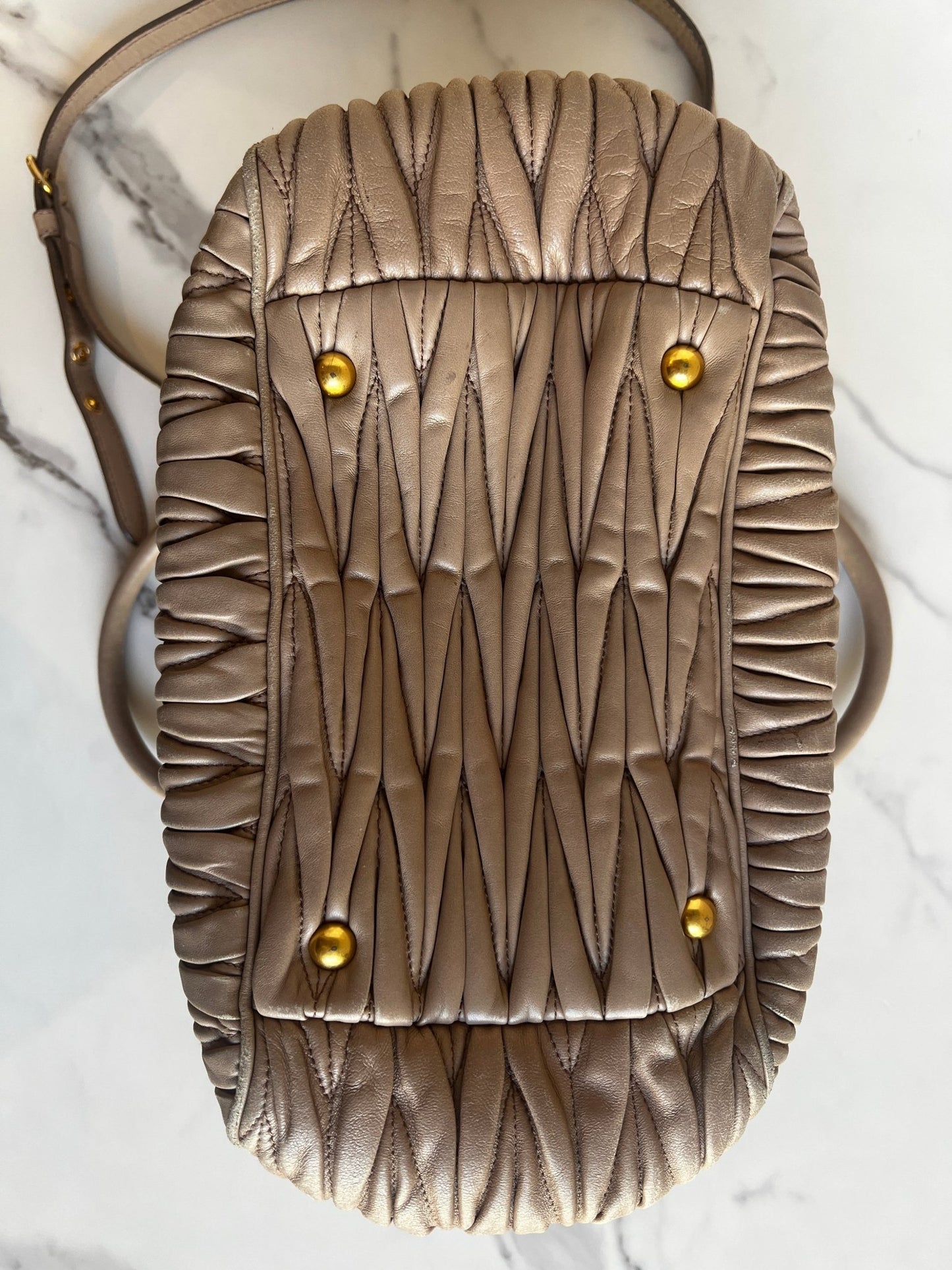 Miu Miu Nappa Matelasse Bowler Bag Beige - Styles via Sina