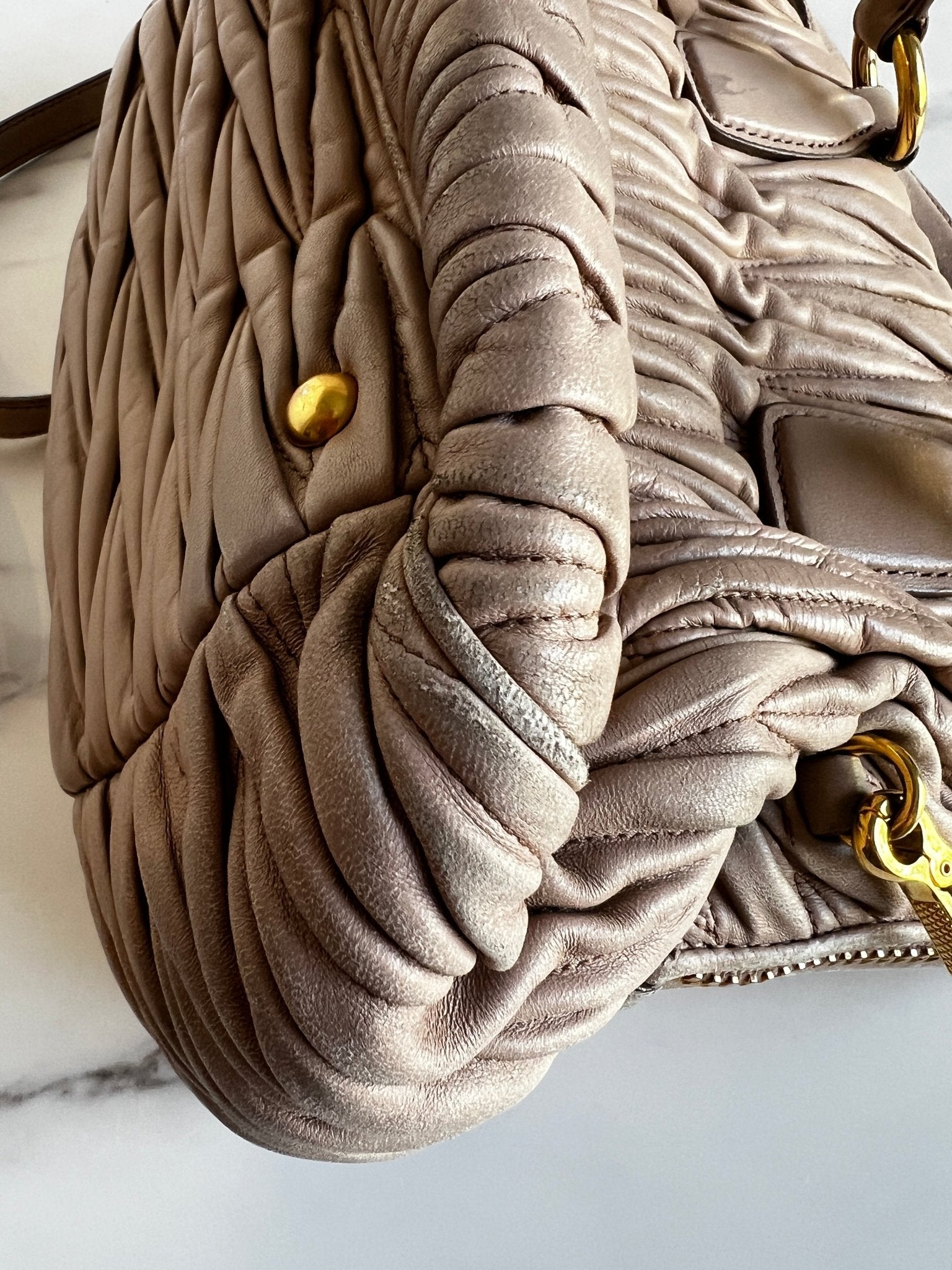 Miu Miu Nappa Matelasse Bowler Bag Beige - Styles via Sina