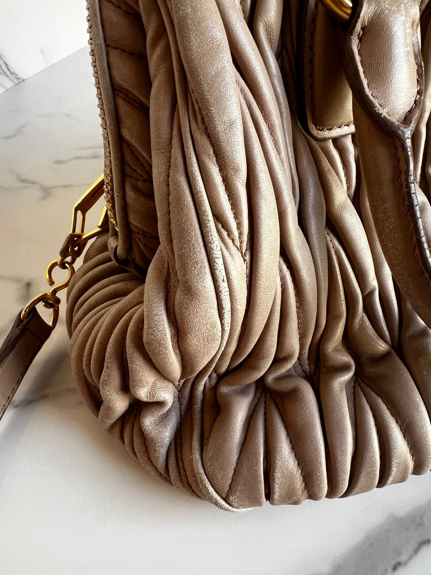 Miu Miu Nappa Matelasse Bowler Bag Beige - Styles via Sina