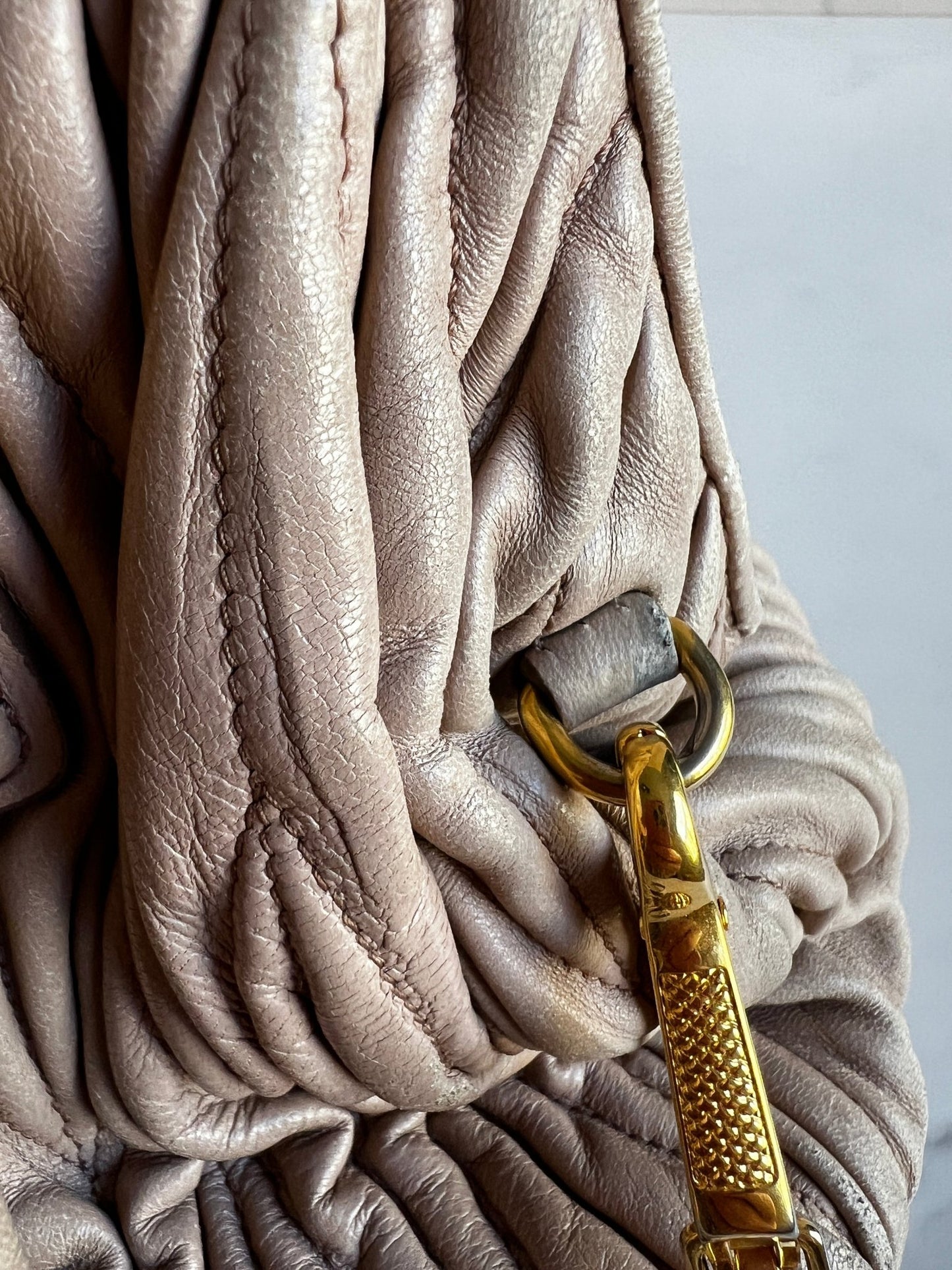 Miu Miu Nappa Matelasse Bowler Bag Beige - Styles via Sina