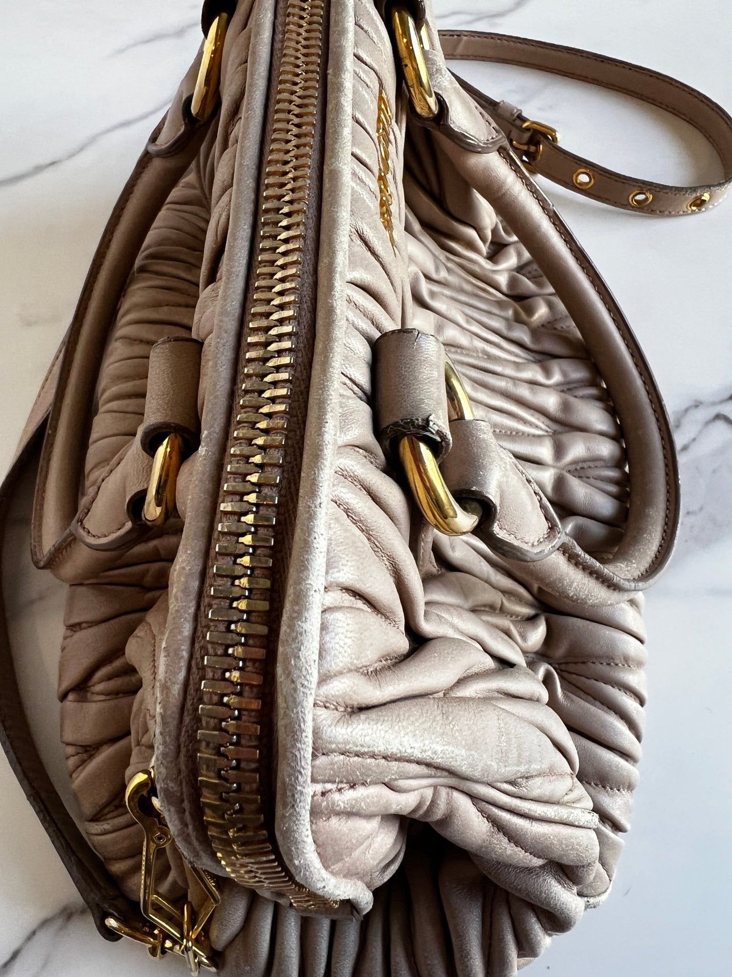 Miu Miu Nappa Matelasse Bowler Bag Beige - Styles via Sina